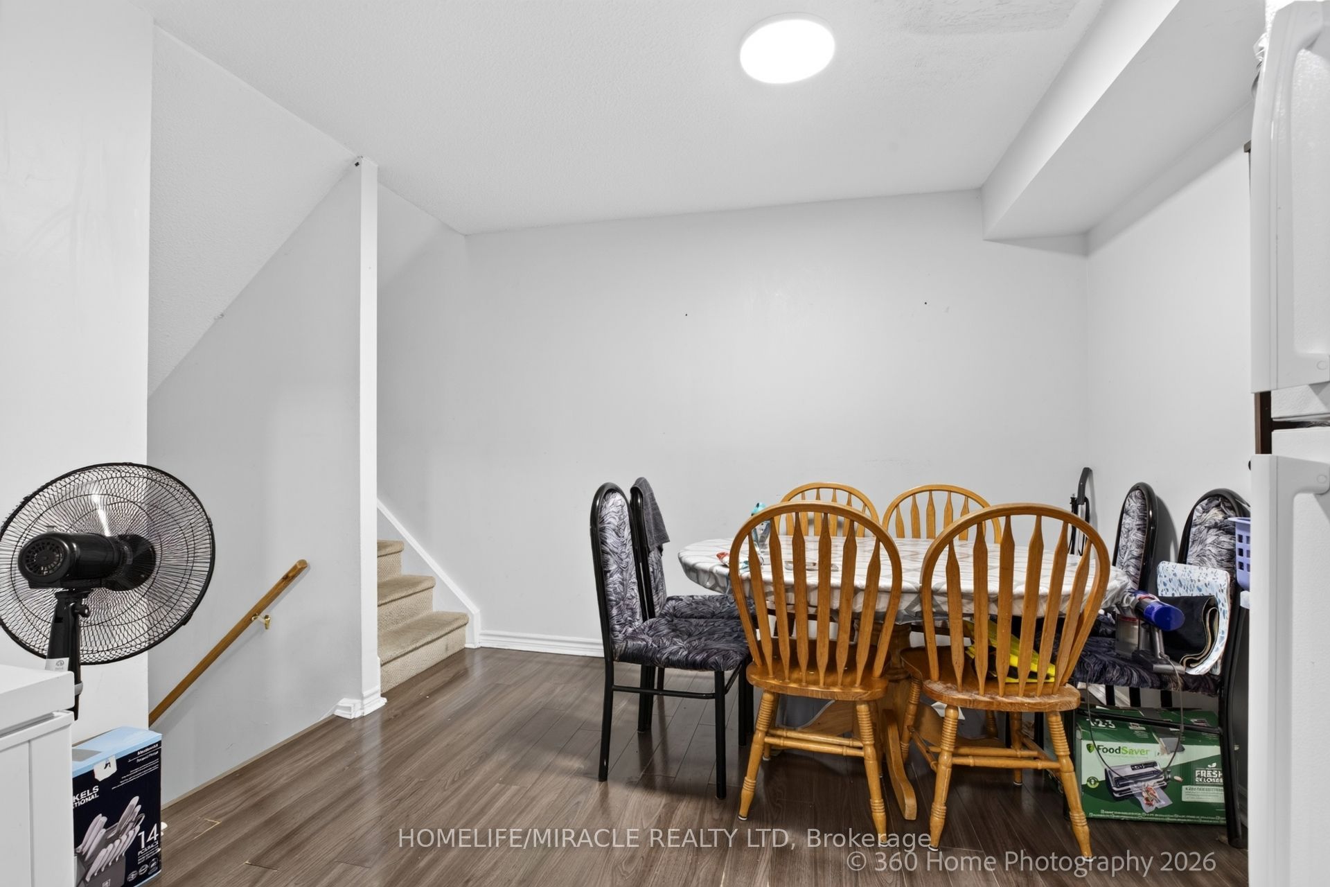 74 Springfair Avenue 165 Property Photo 11