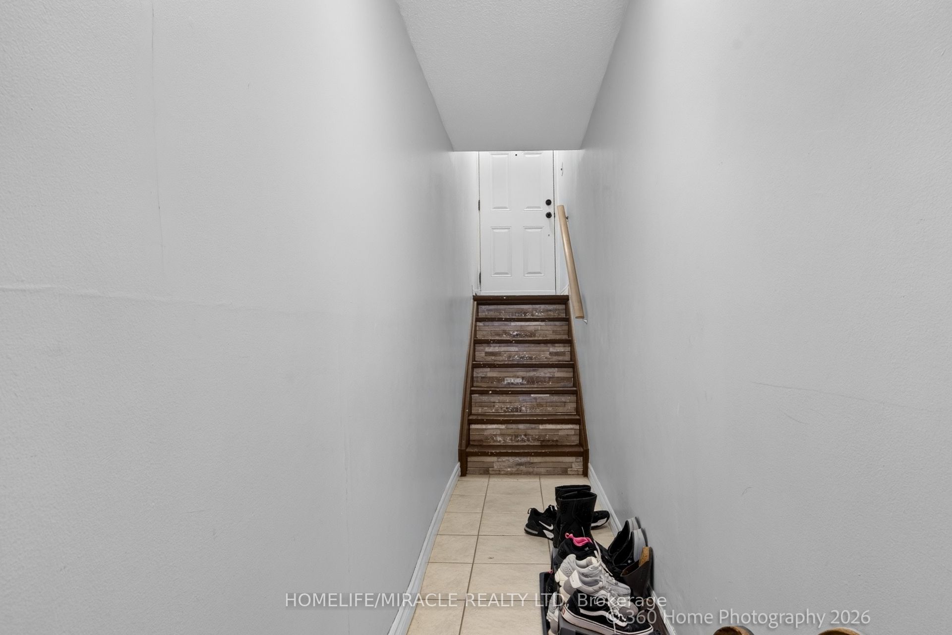 74 Springfair Avenue 165 Property Photo 21