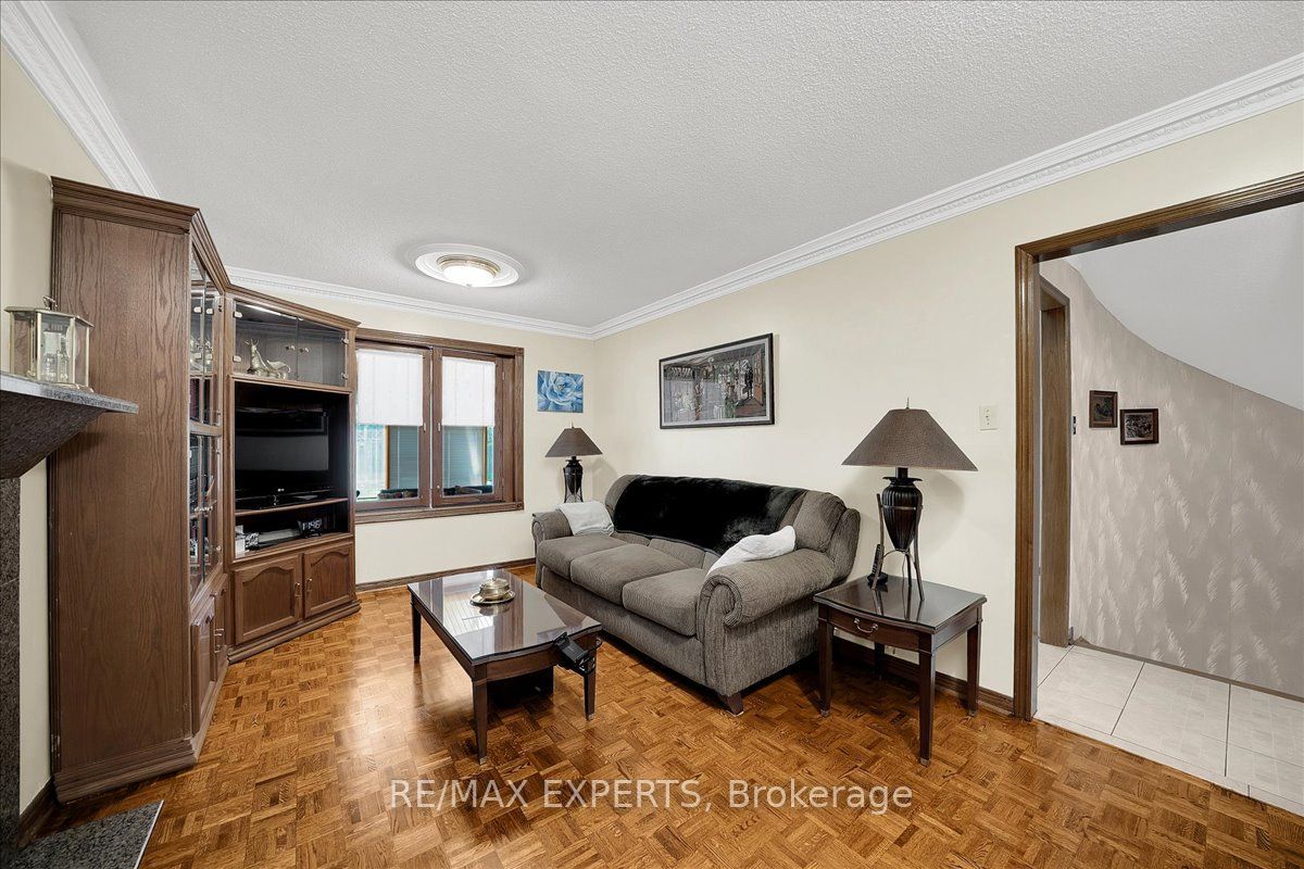 5 Jordana Drive Property Photo 17
