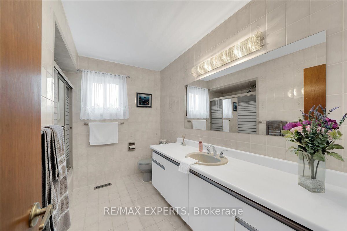 5 Jordana Drive Property Photo 33