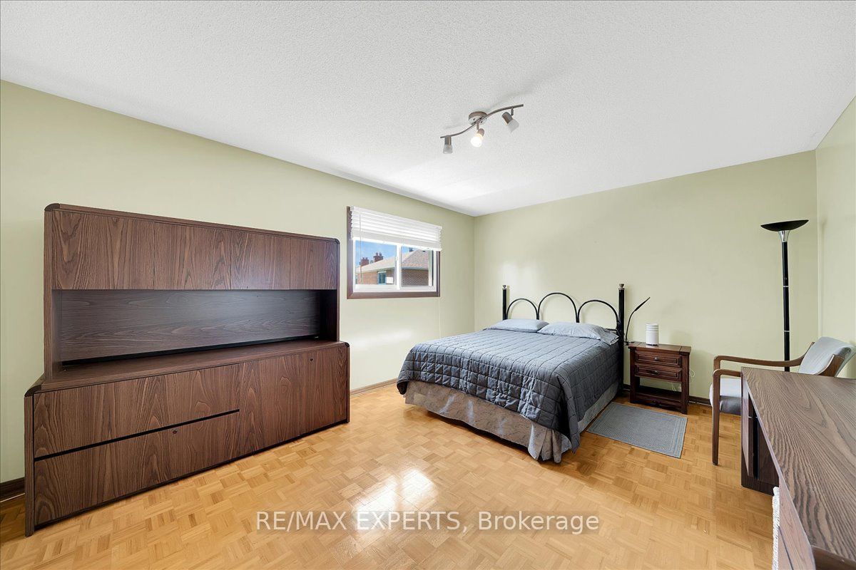 5 Jordana Drive Property Photo 35