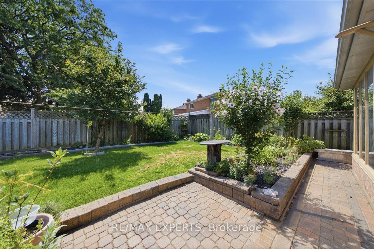 5 Jordana Drive Property Photo 43
