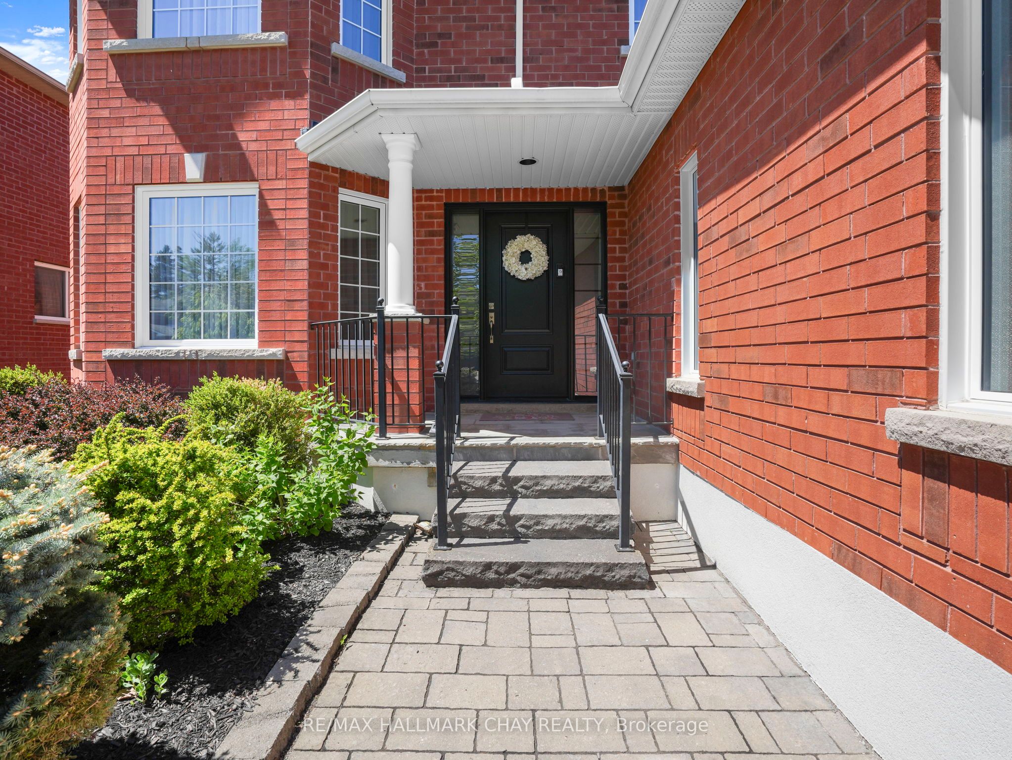 2292 Jack Crescent Property Photo 4