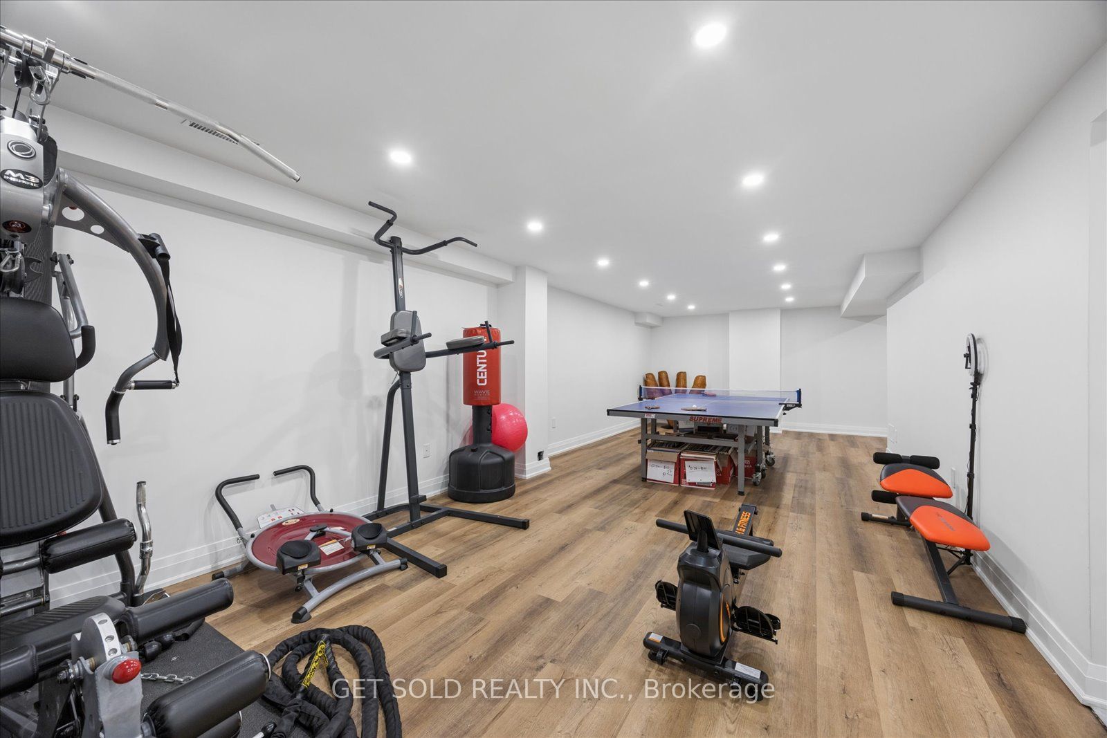 64 Spence Drive Property Photo 36