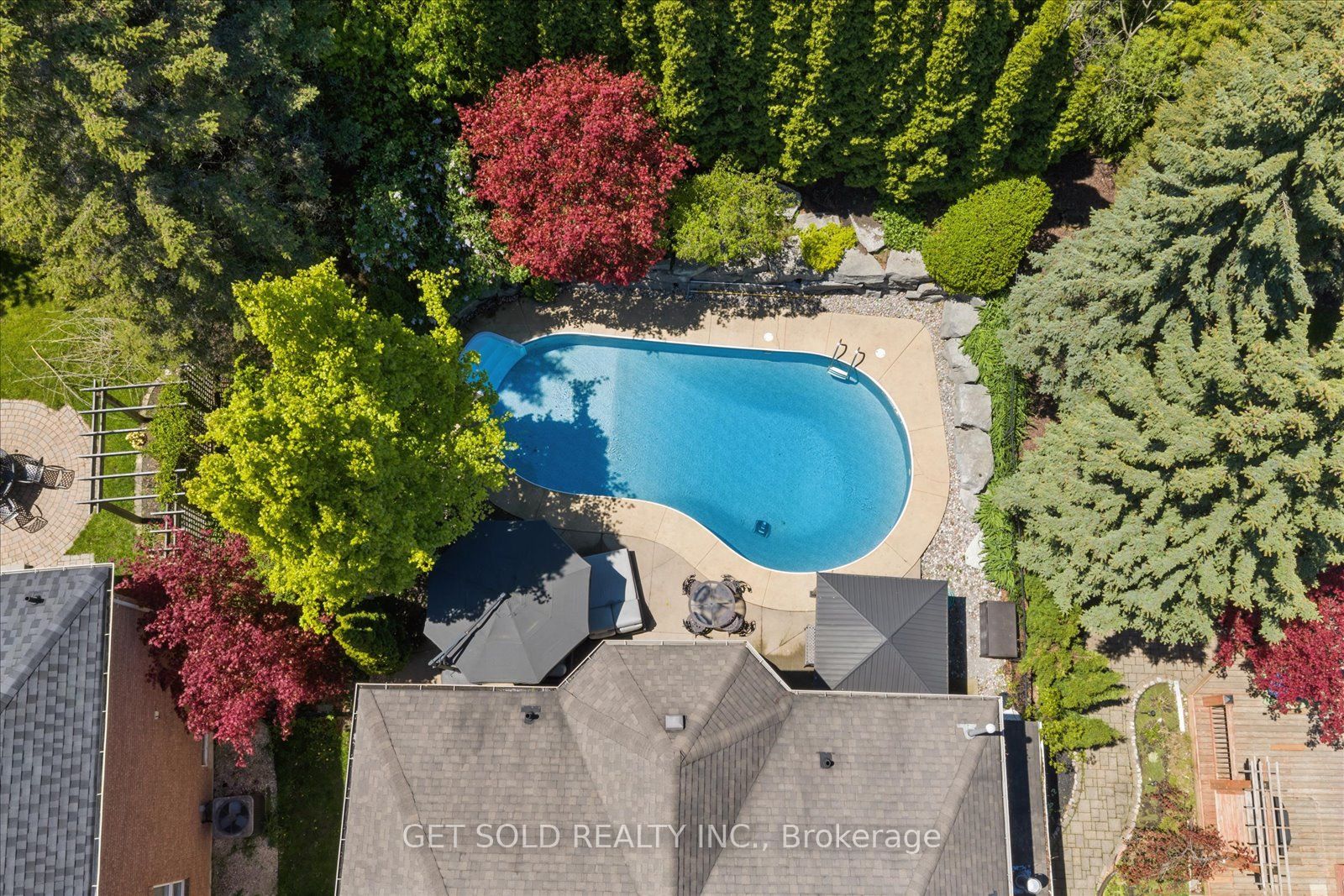 64 Spence Drive Property Photo 44