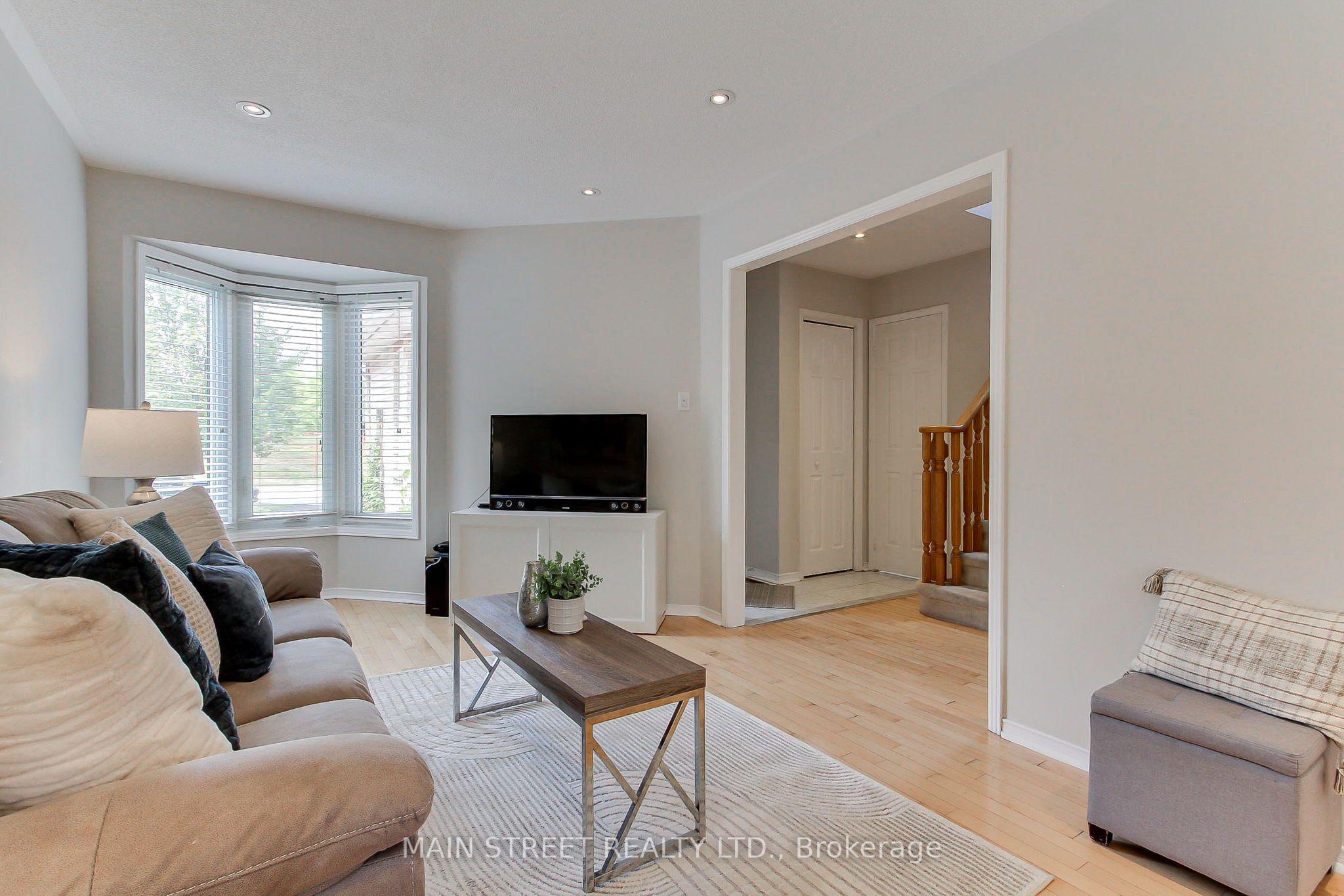 70 Dunsmore Crescent Property Photo 5