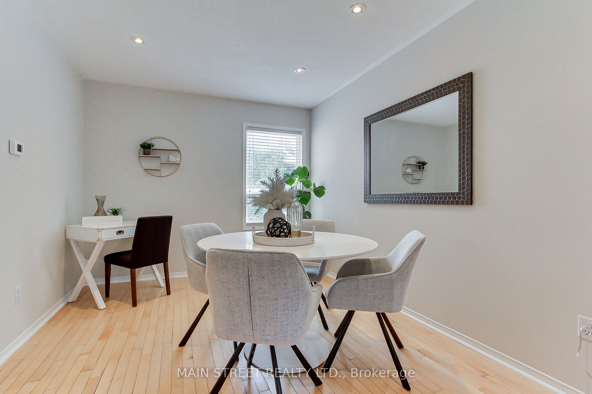 70 Dunsmore Crescent Property Photo 9