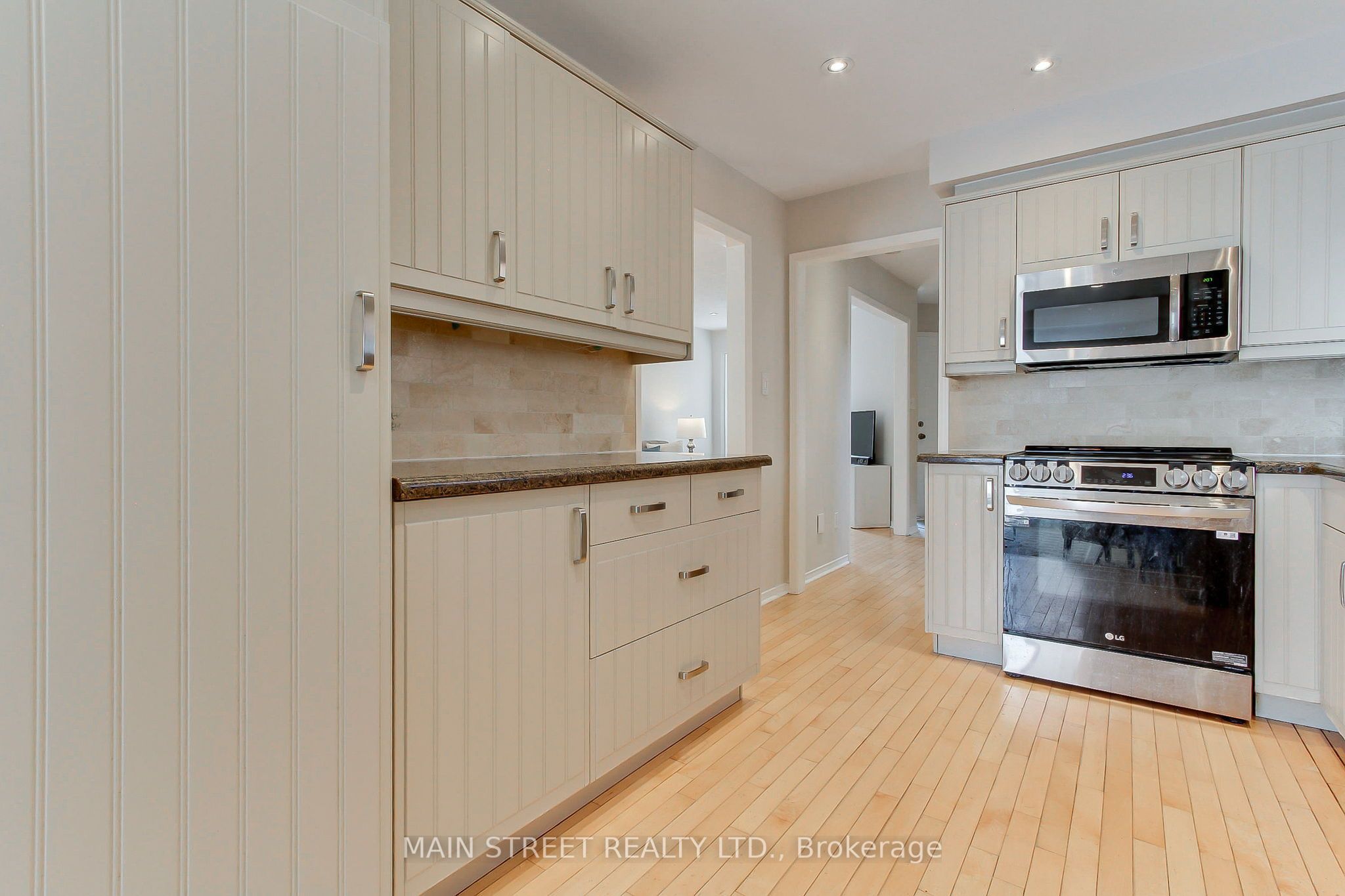70 Dunsmore Crescent Property Photo 11