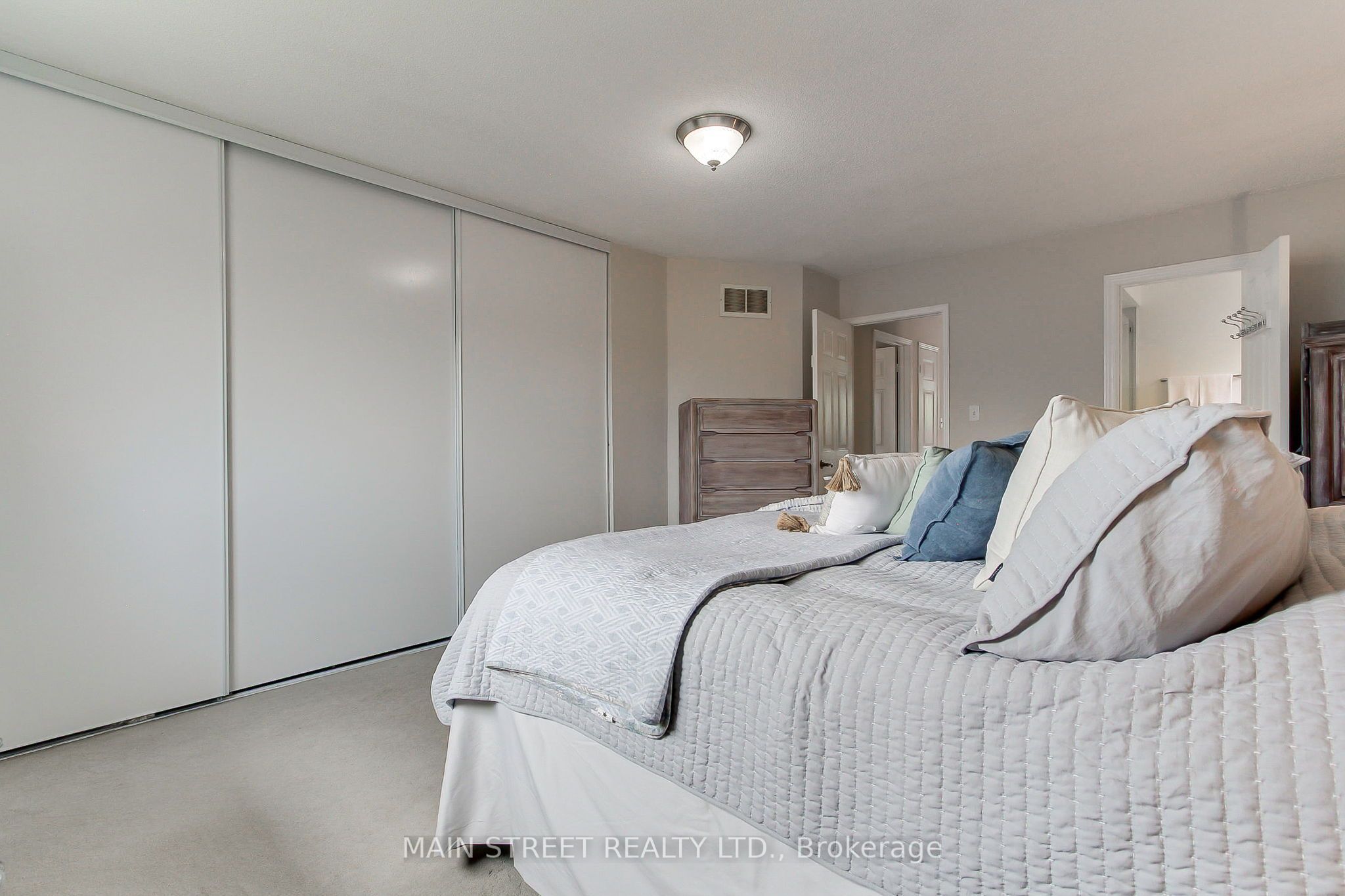 70 Dunsmore Crescent Property Photo 19