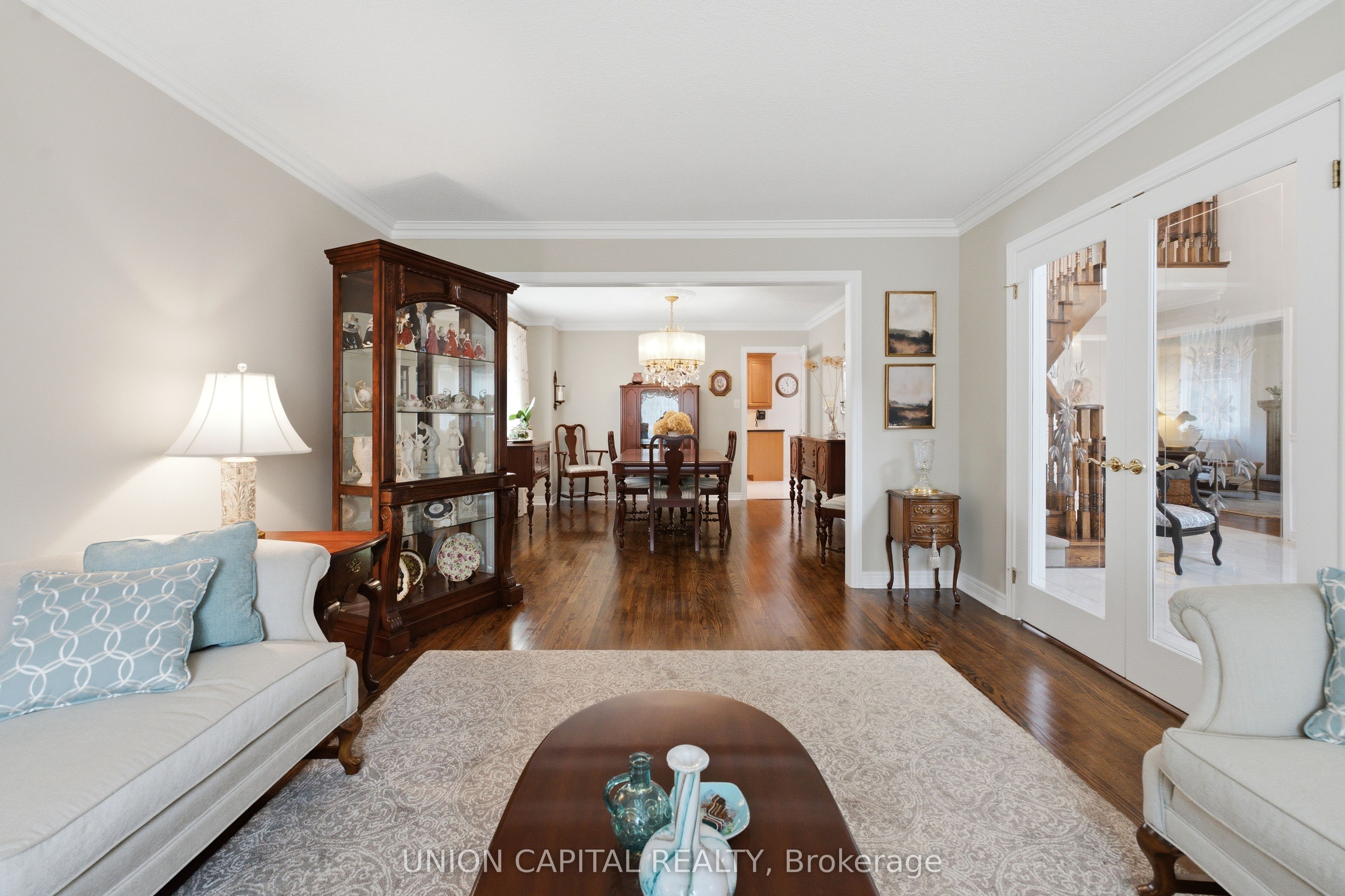 10 Myers Boulevard Property Photo 17