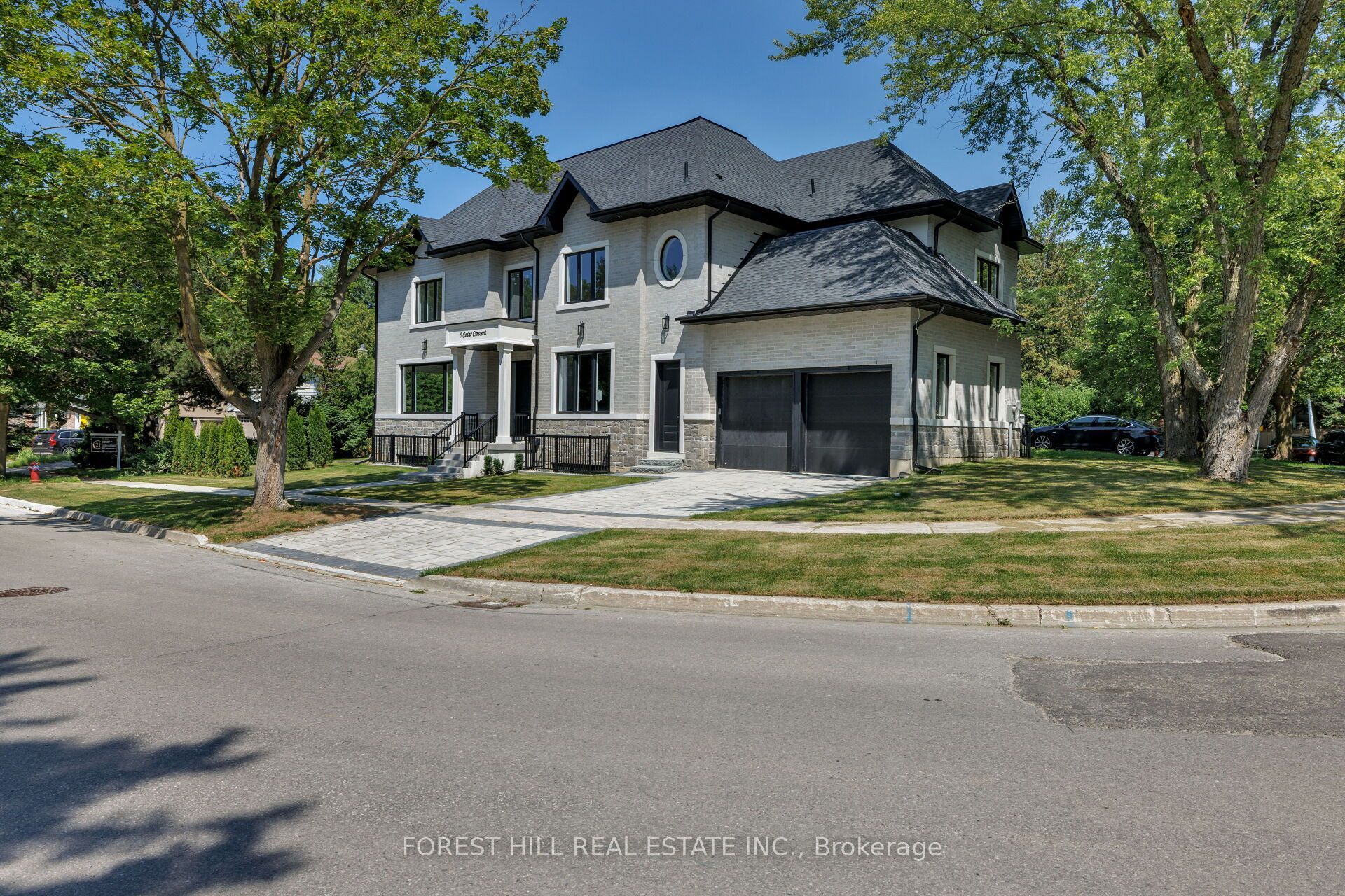 5 Cedar Crescent