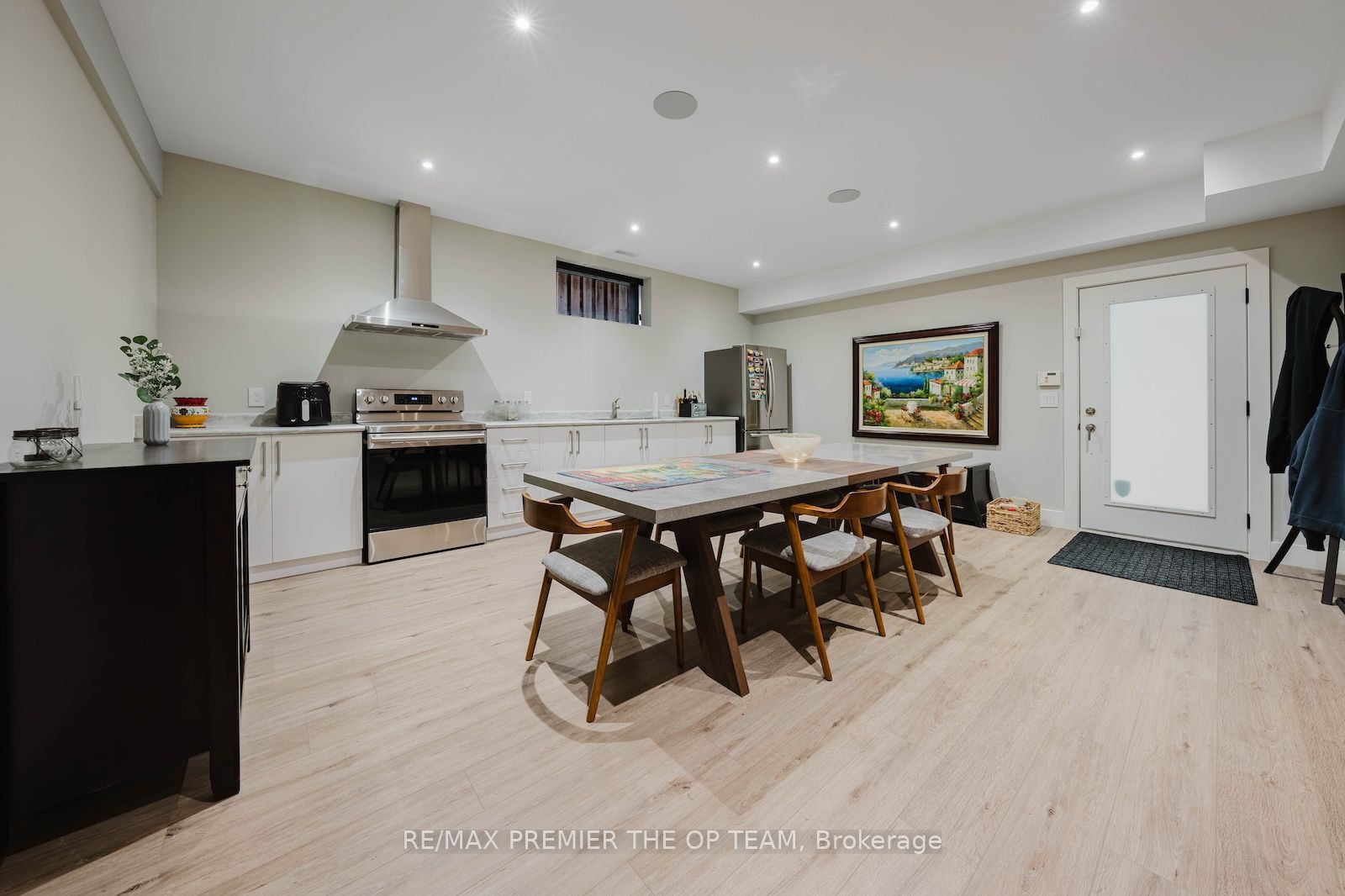 54 Cheltenham Avenue Property Photo 35