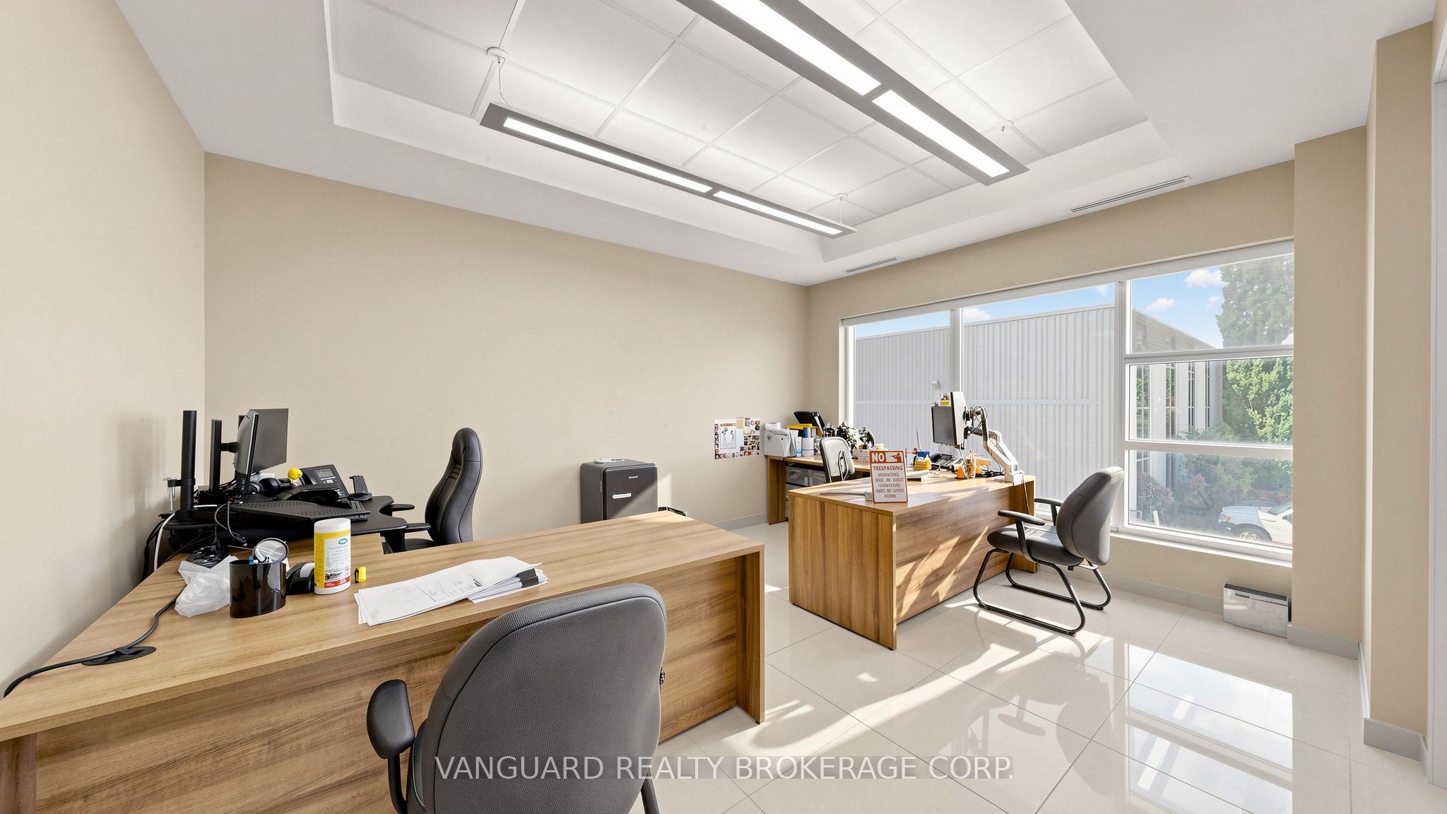 2891 Langstaff Road Property Photo 19