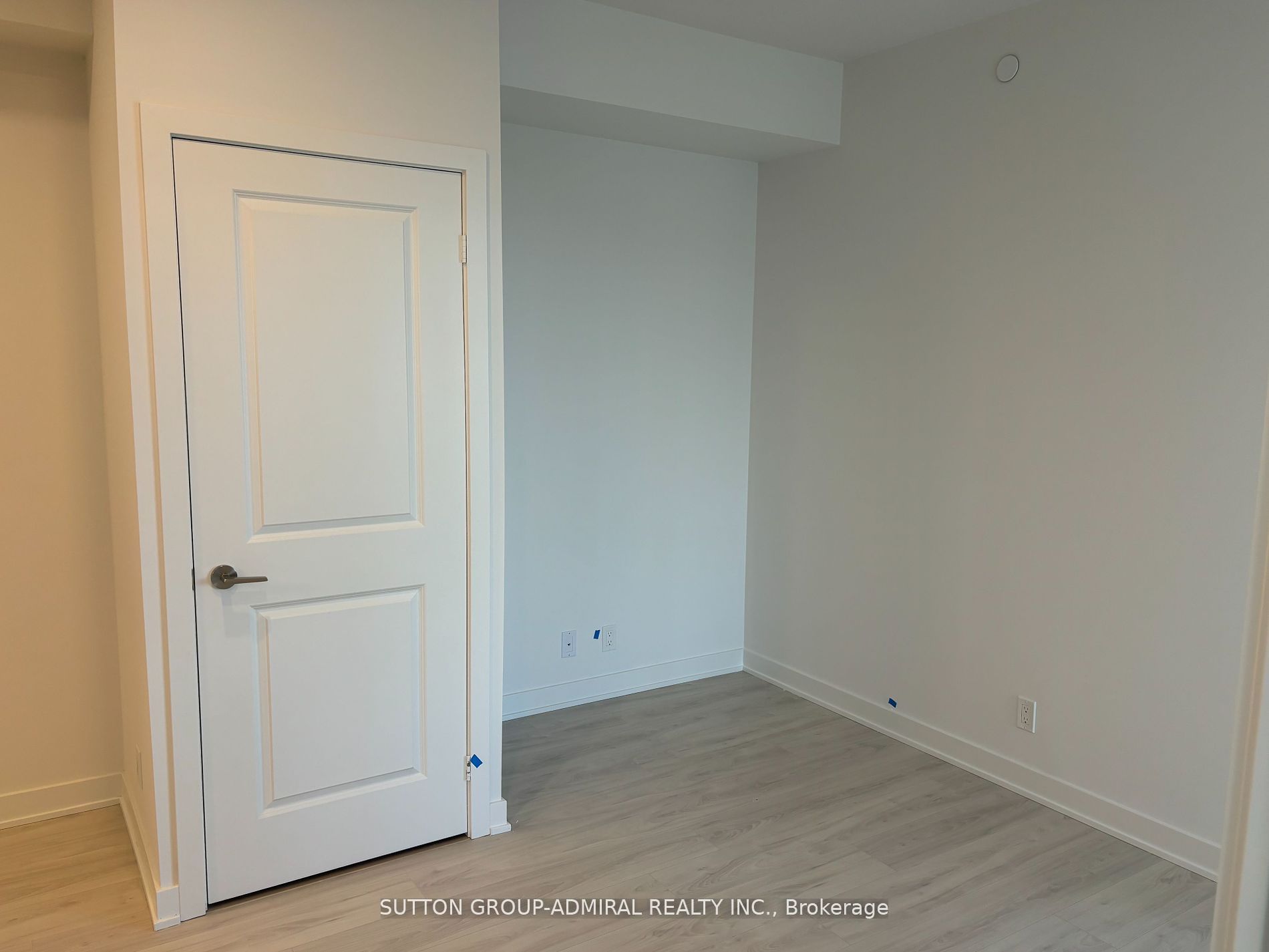 30 Upper Mall Way A1505 Property Photo 12