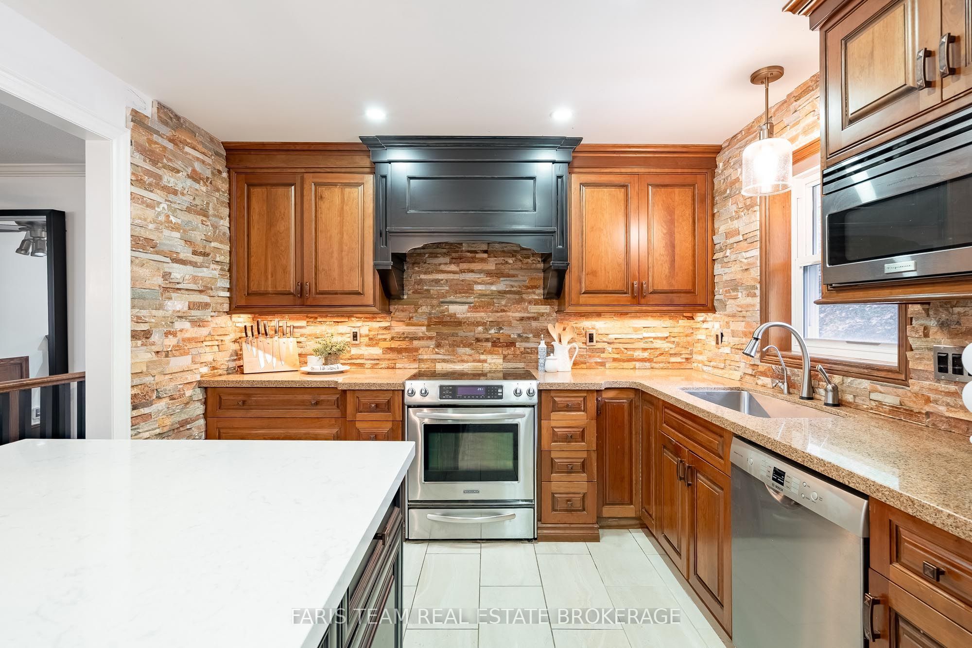 7697 County Road 56 Property Photo 11