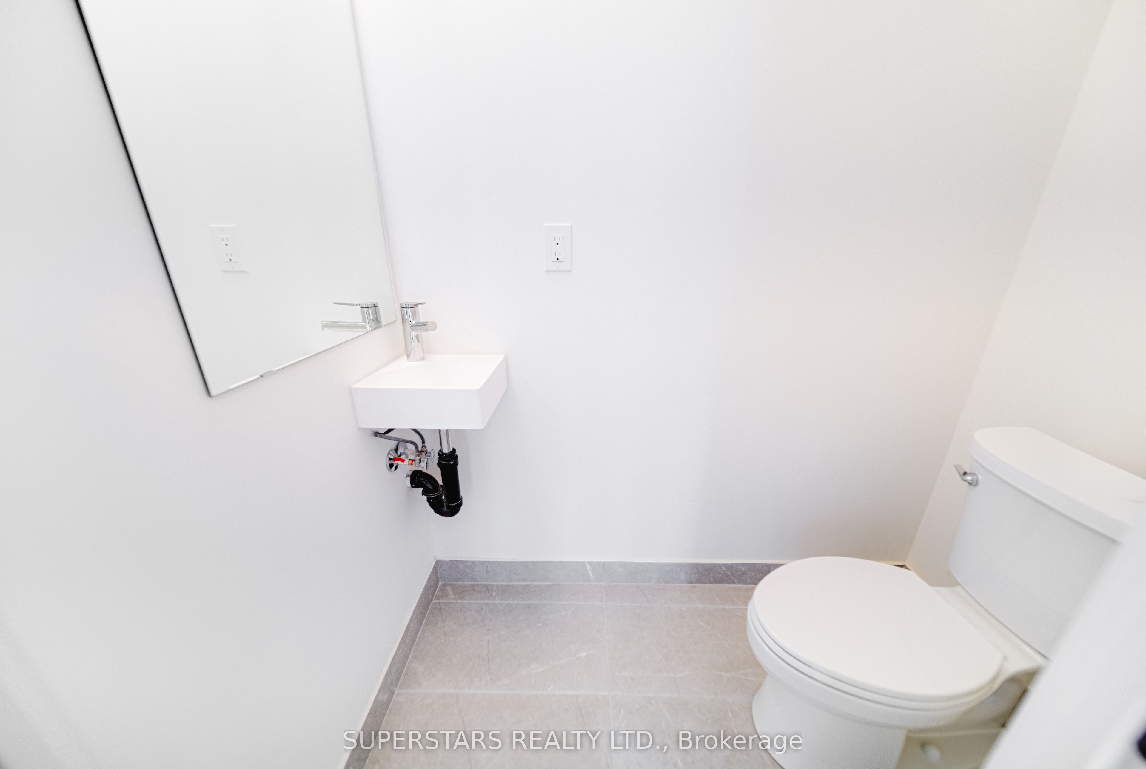 14 David Eyer Road 1005 Property Photo 23