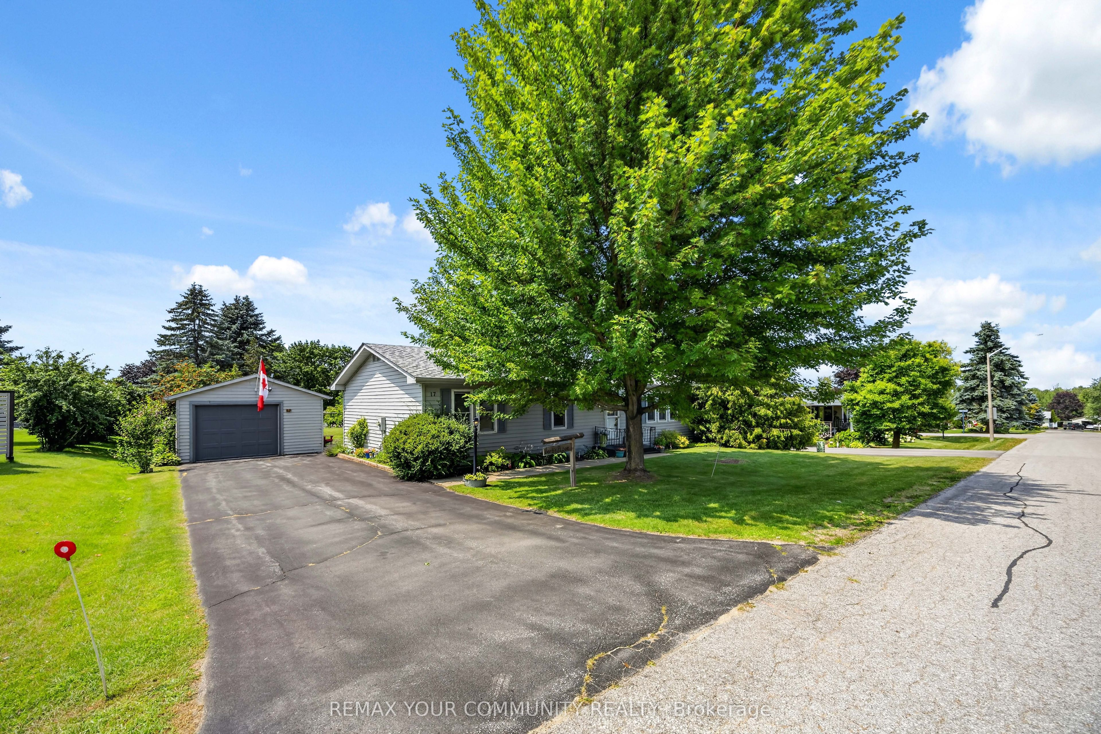 17 Kelsey Crescent Property Photo 3