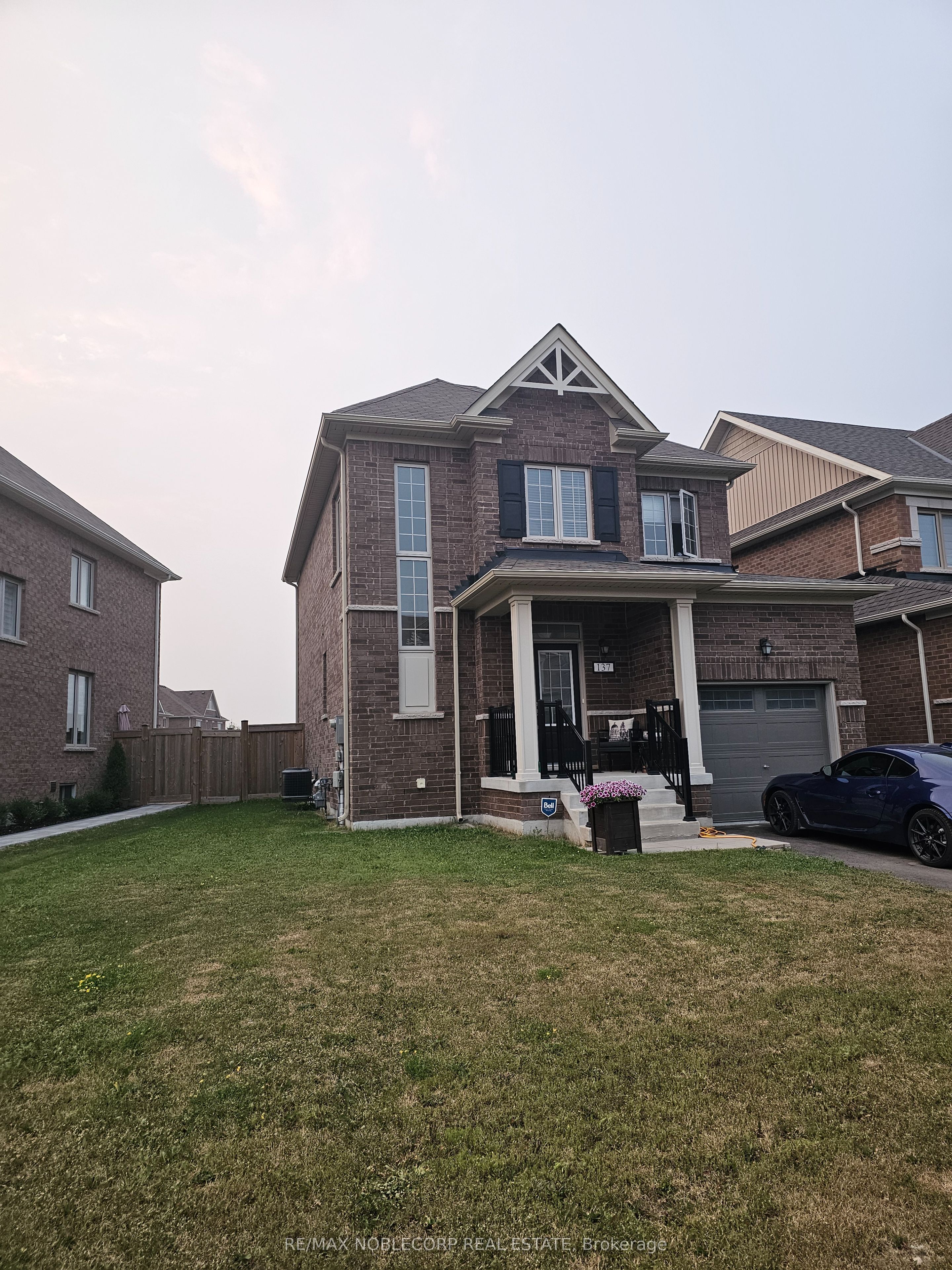 137 Casserley Crescent Property Photo 1