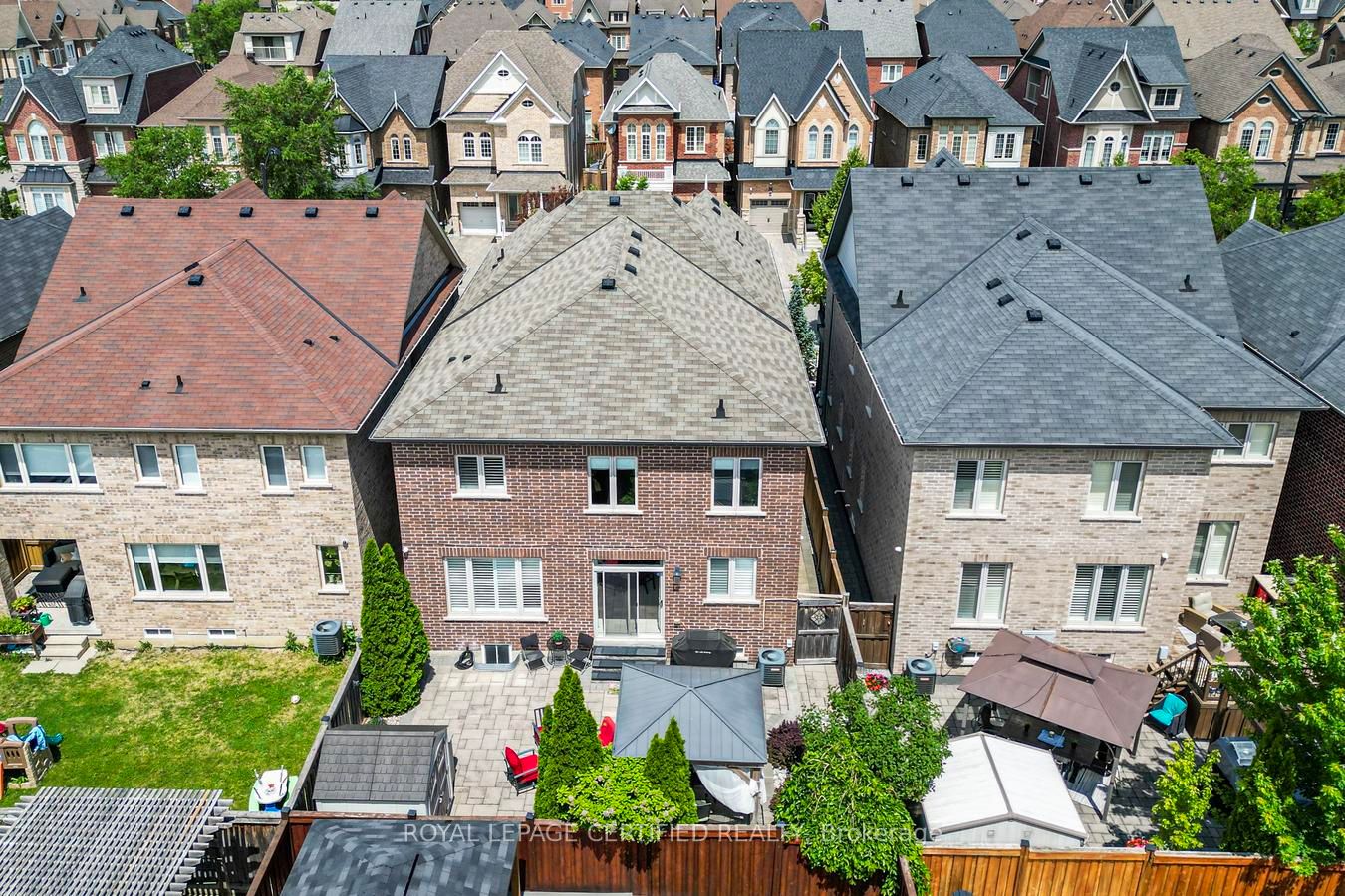 41 Danby Street Property Photo 49