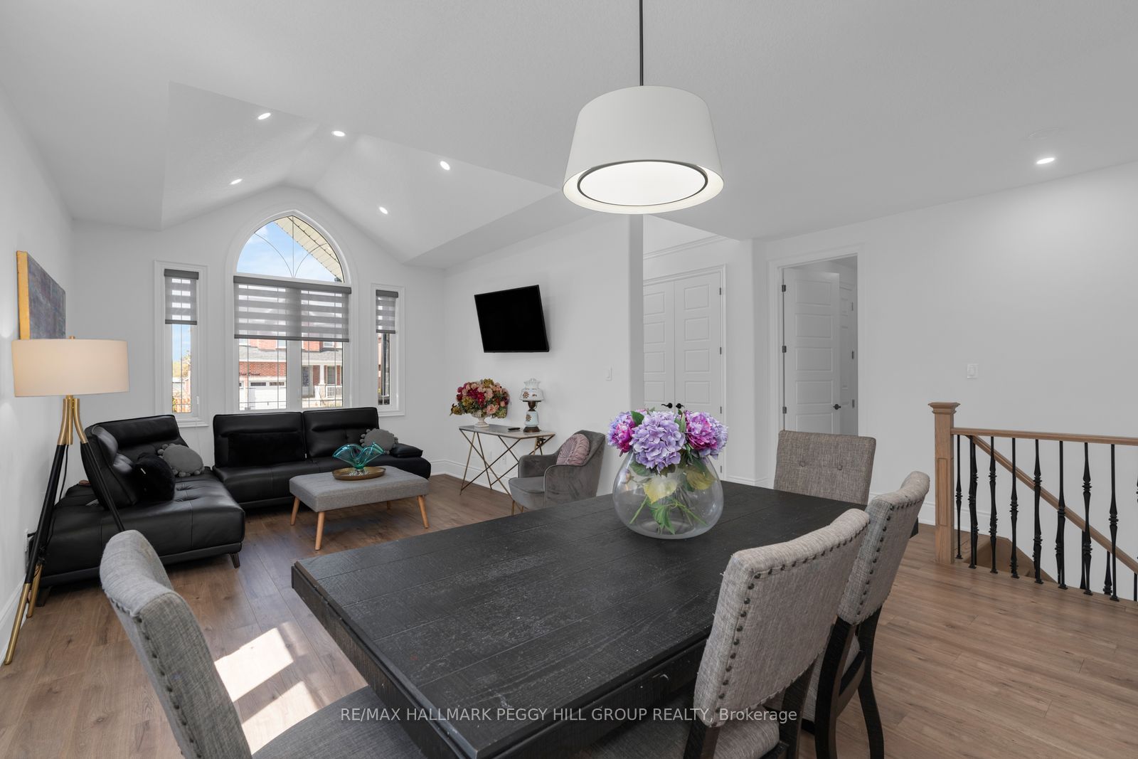 5 Wood Crescent Property Photo 7