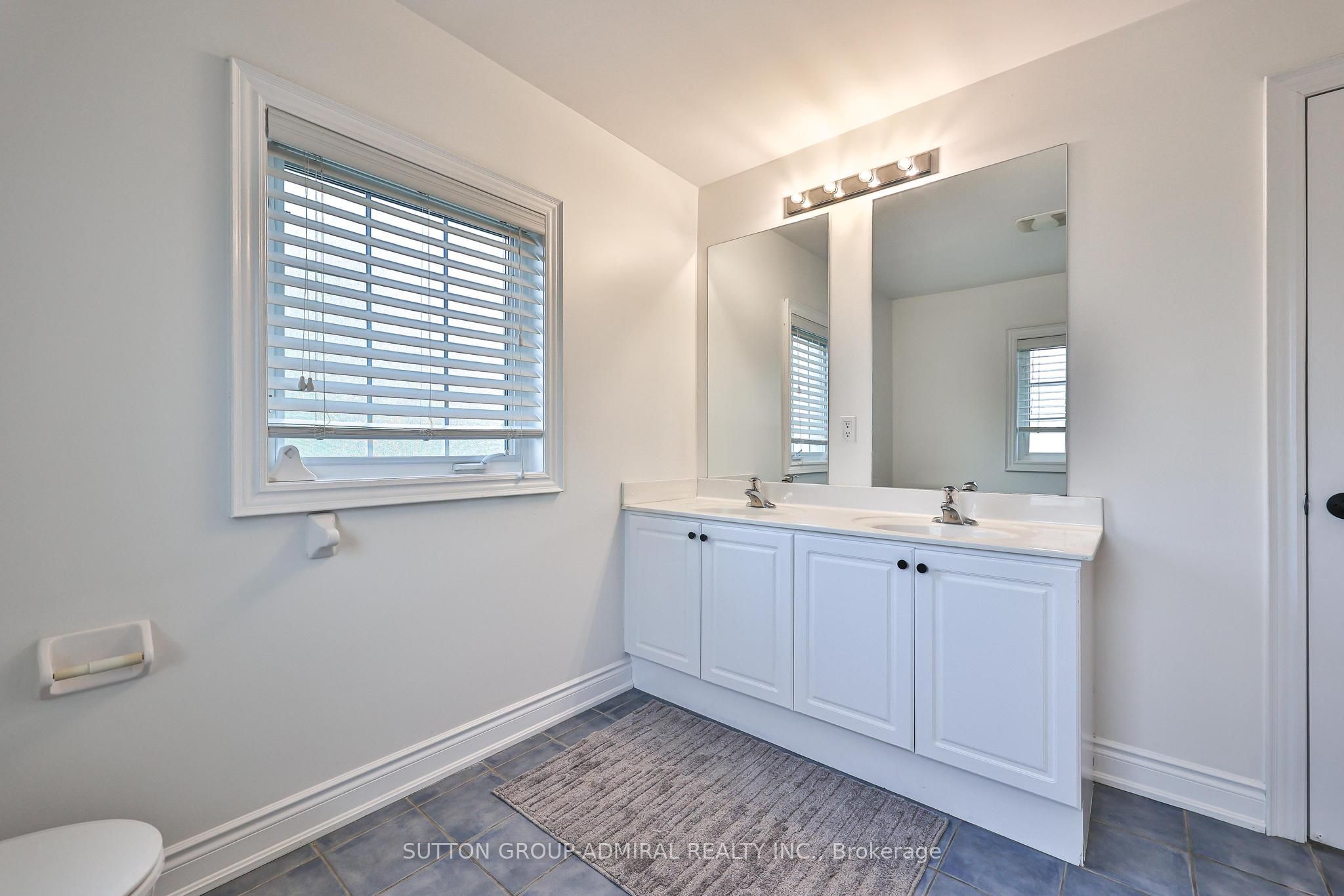 502 Apple Blossom Drive Property Photo 39