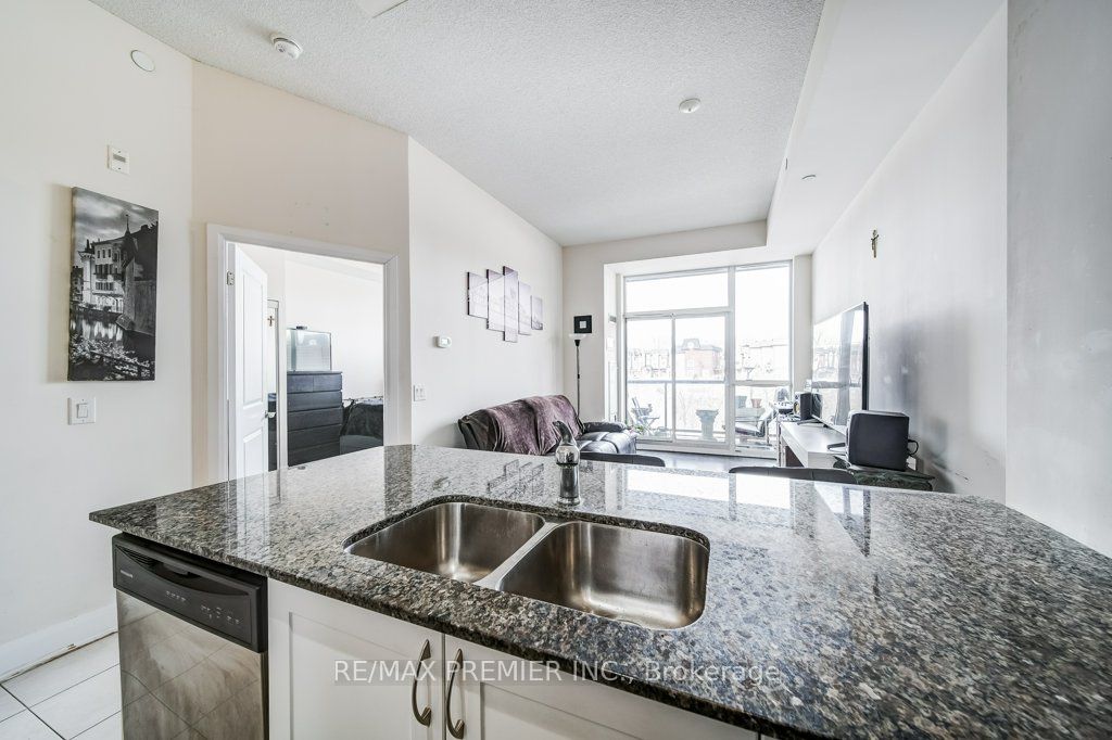 4700 Highway 7 Road 209 Property Photo 5