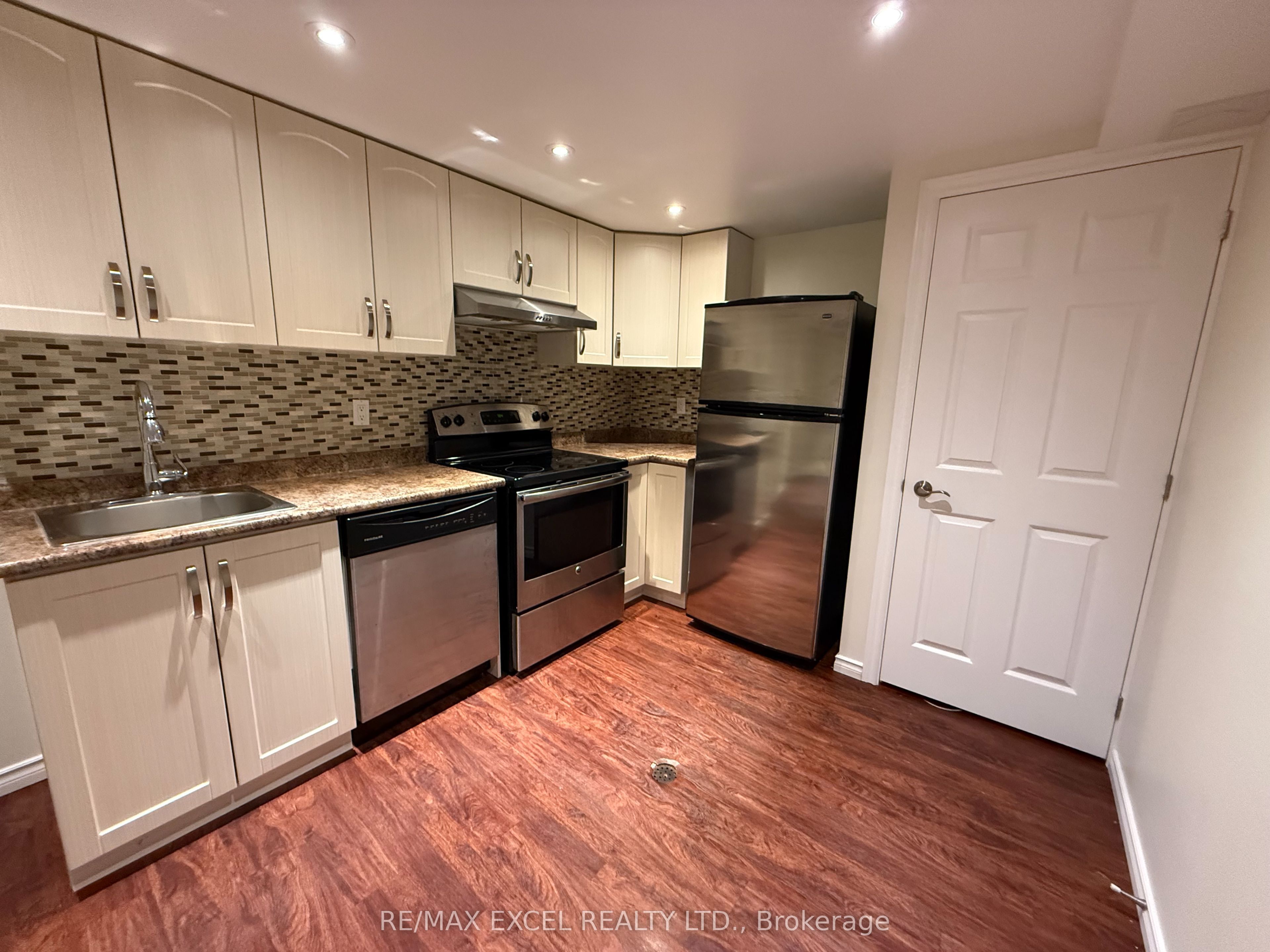 197 Lancaster Avenue Lower Property Photo 6