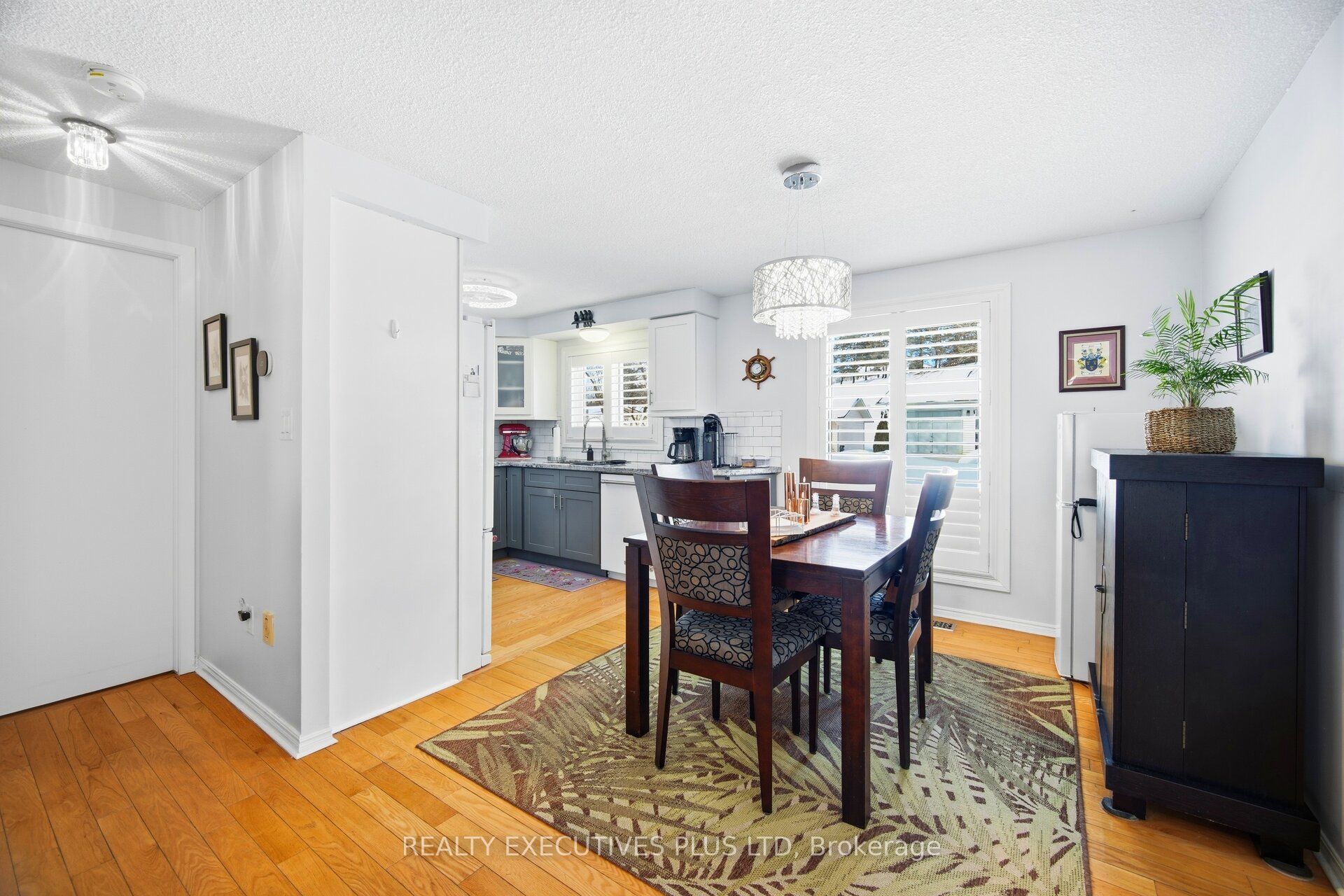 5 Tecumseth Pines Drive Property Photo 15