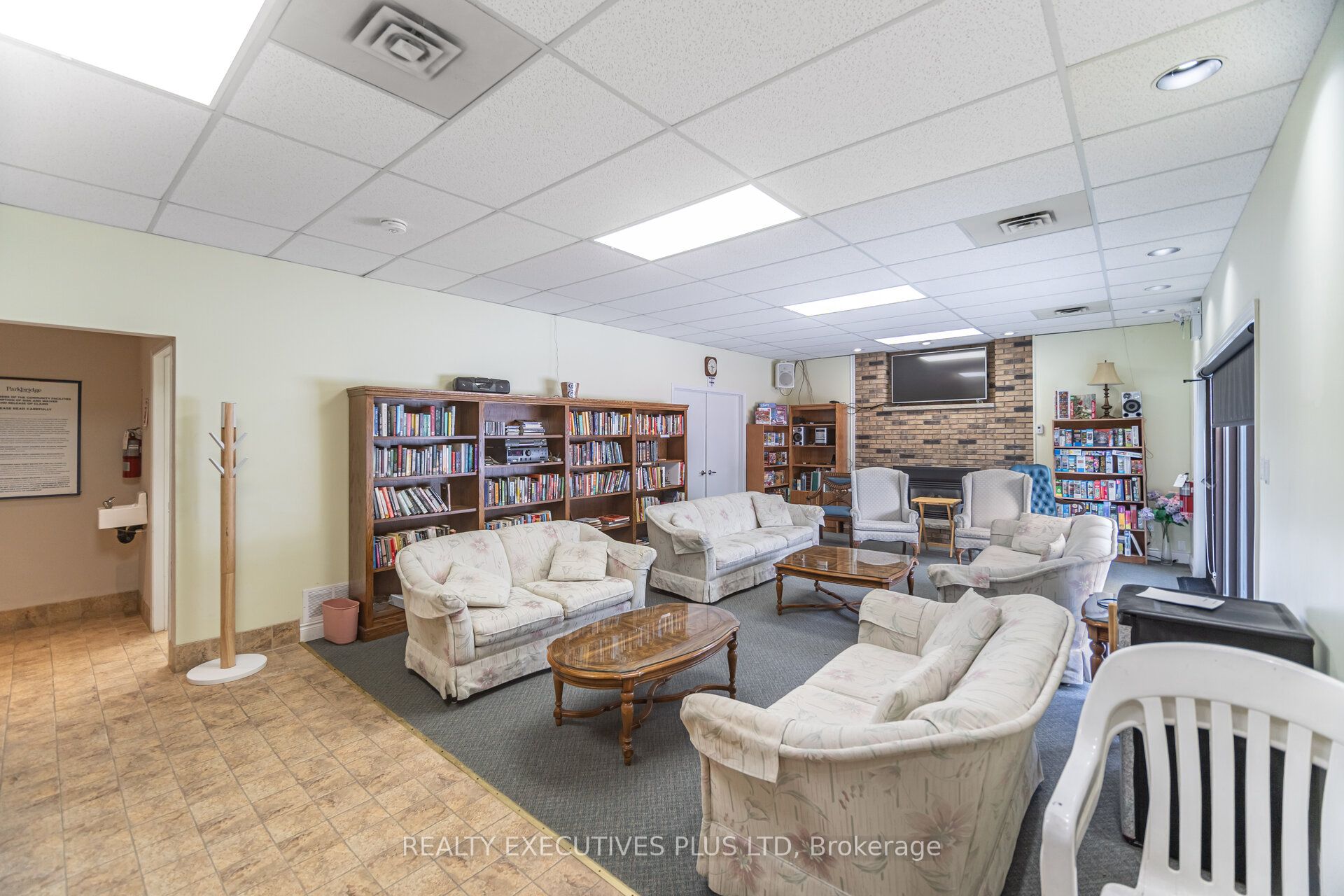 5 Tecumseth Pines Drive Property Photo 38