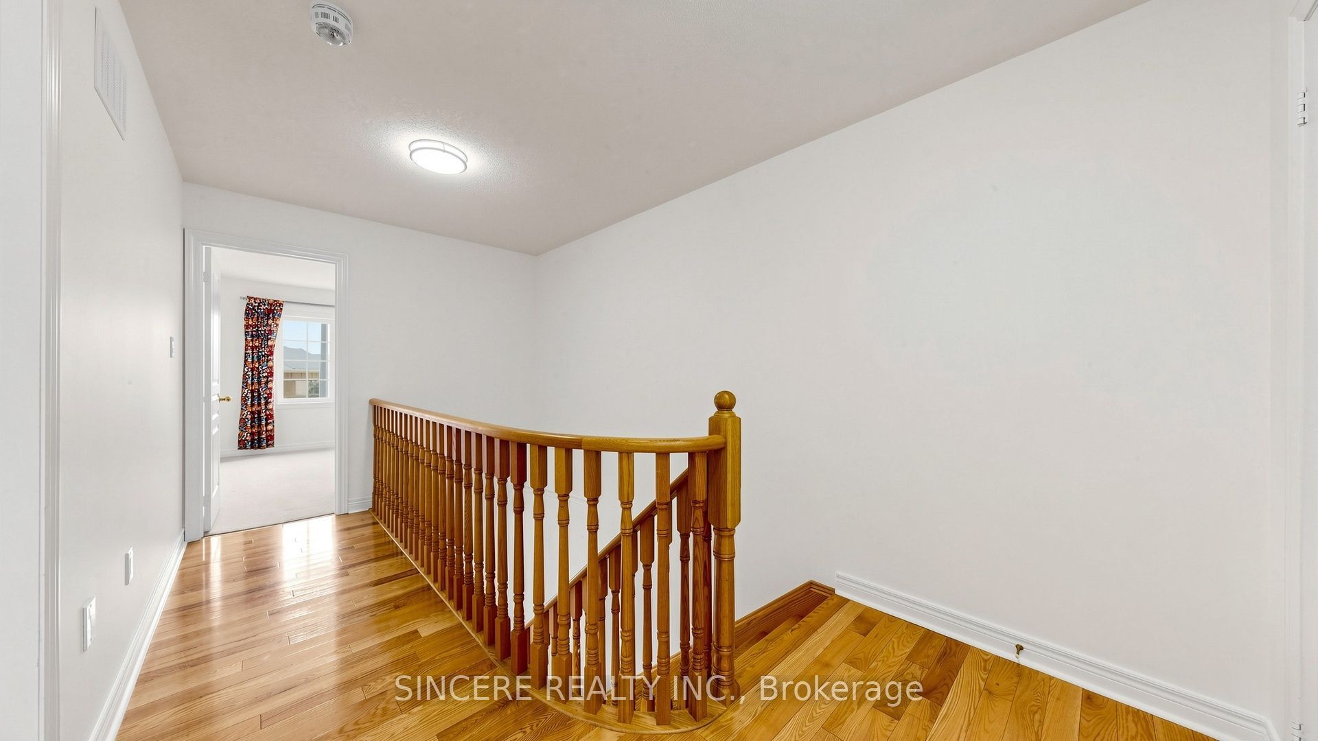 74 Paper Mills Crescent Property Photo 21