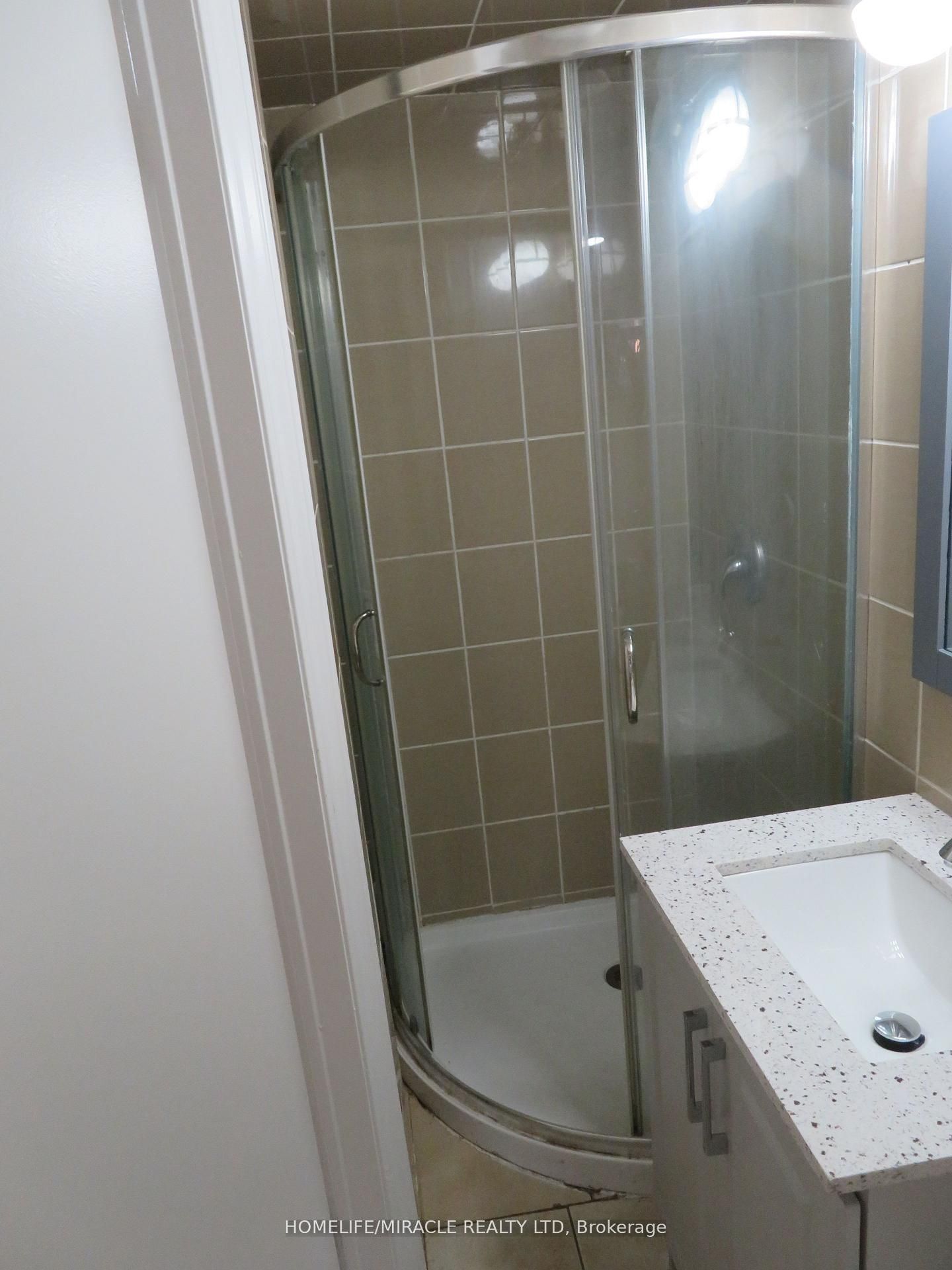 10 Pine Bough Manor Property Photo 15