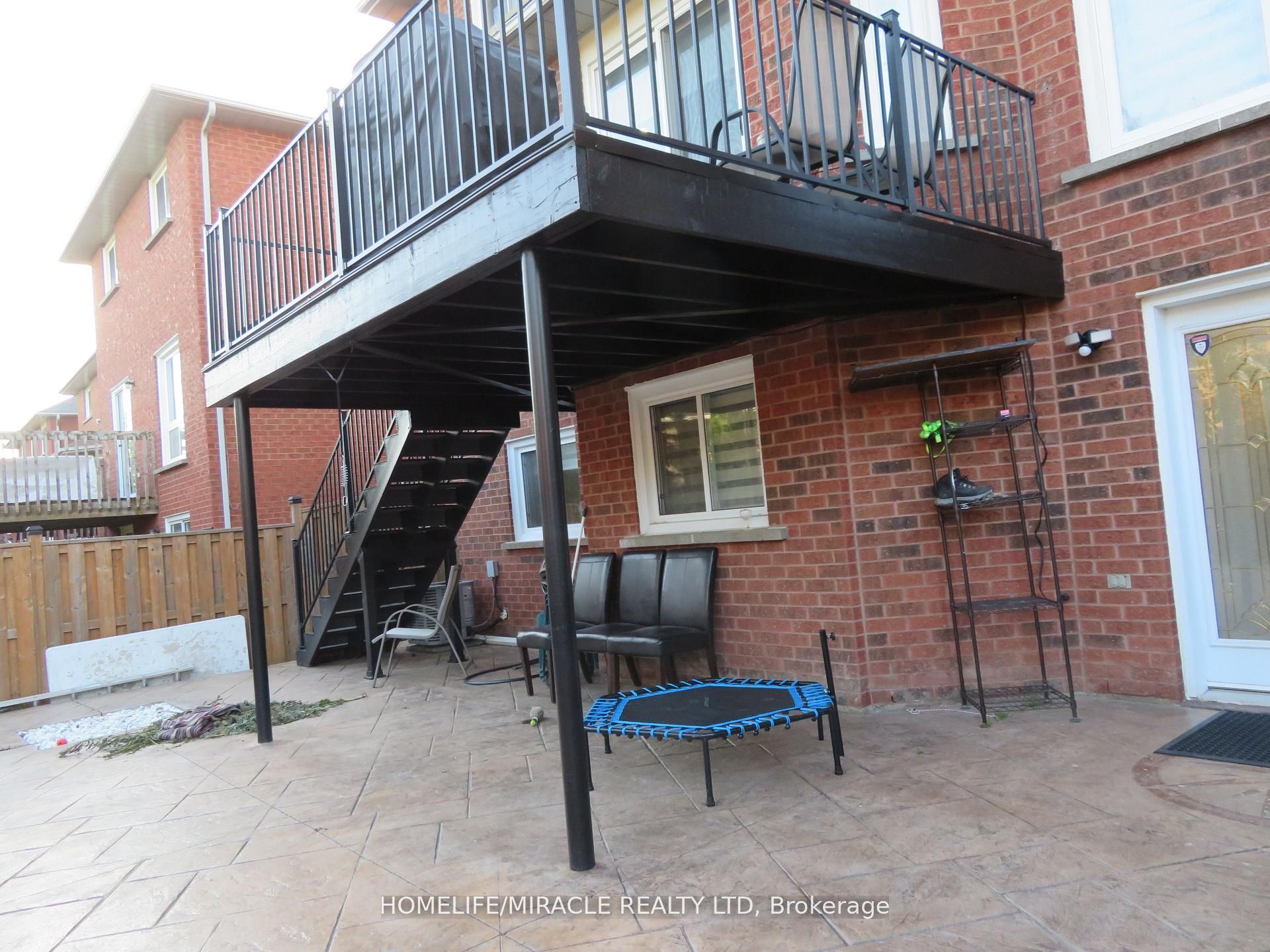 10 Pine Bough Manor Property Photo 25
