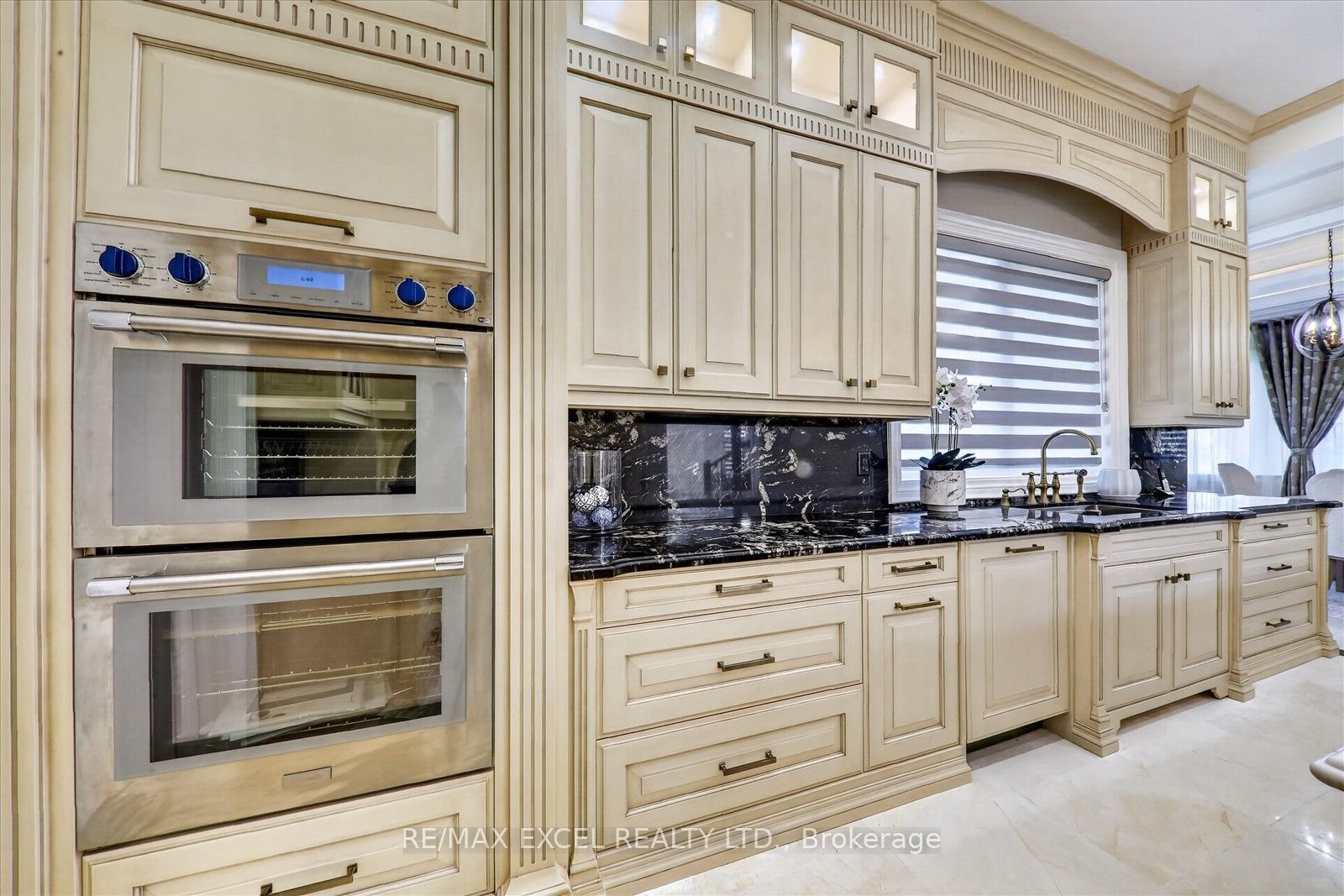 28 Personna Boulevard Property Photo 16