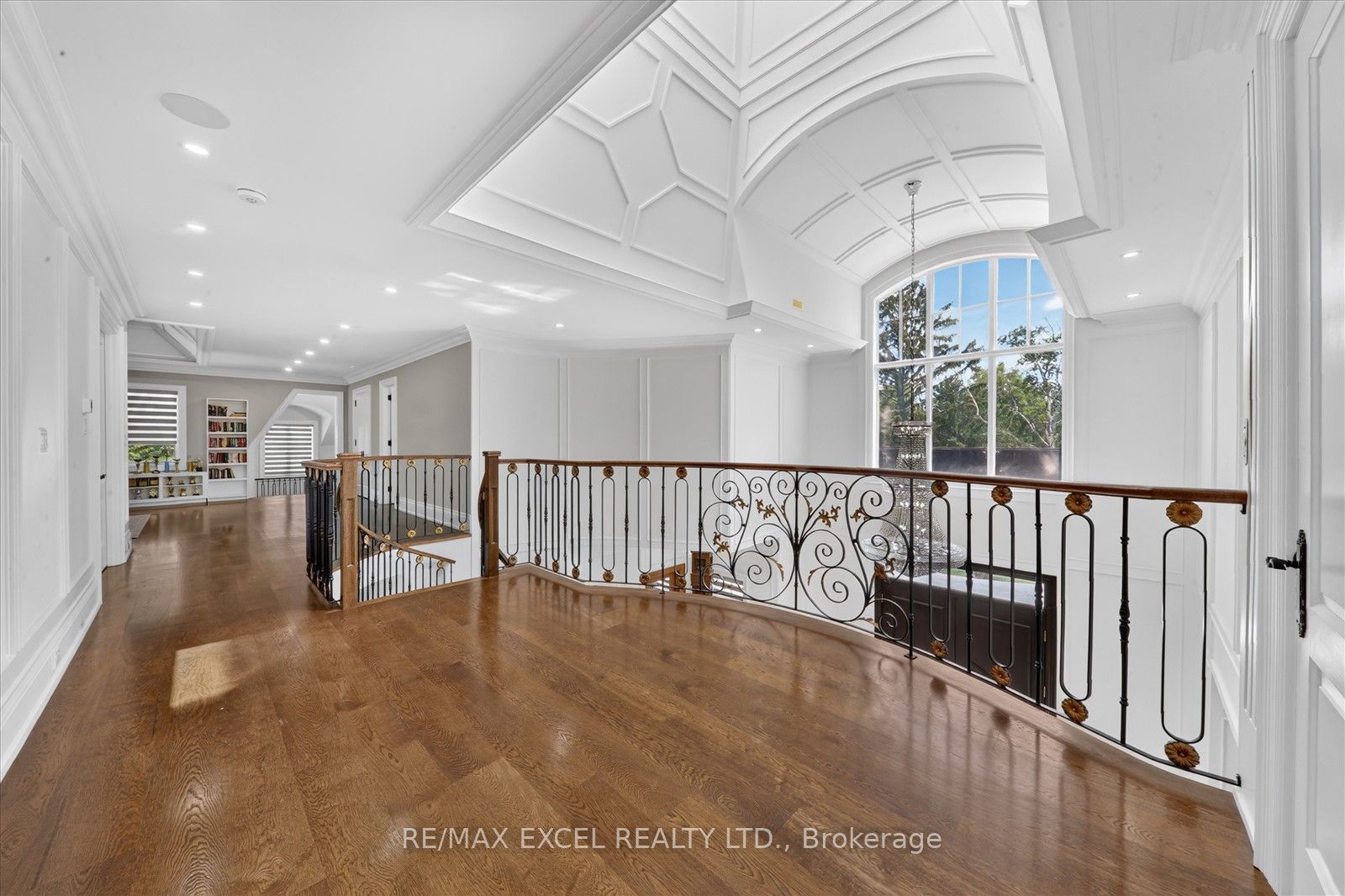 28 Personna Boulevard Property Photo 25