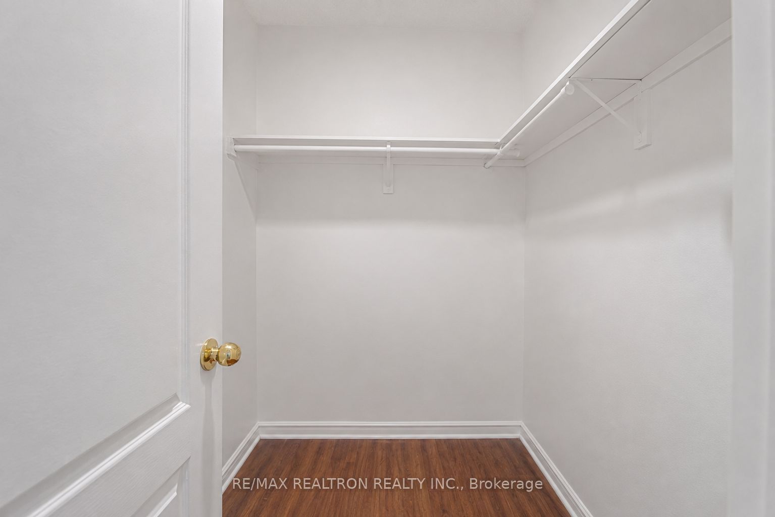 190 Harding Blvd Boulevard W 70 Property Photo 21