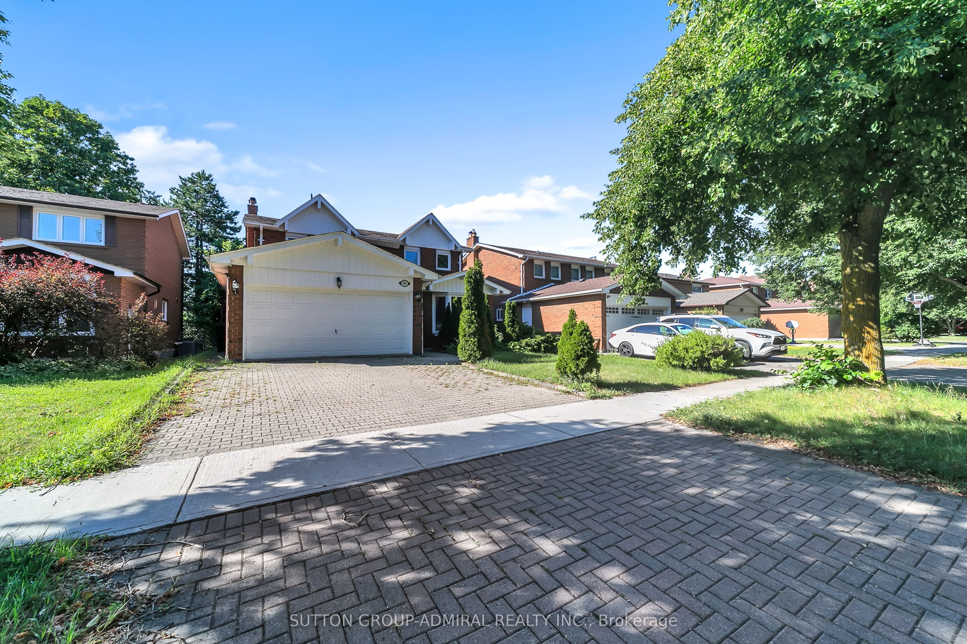37 Gretman Crescent Property Photo 1