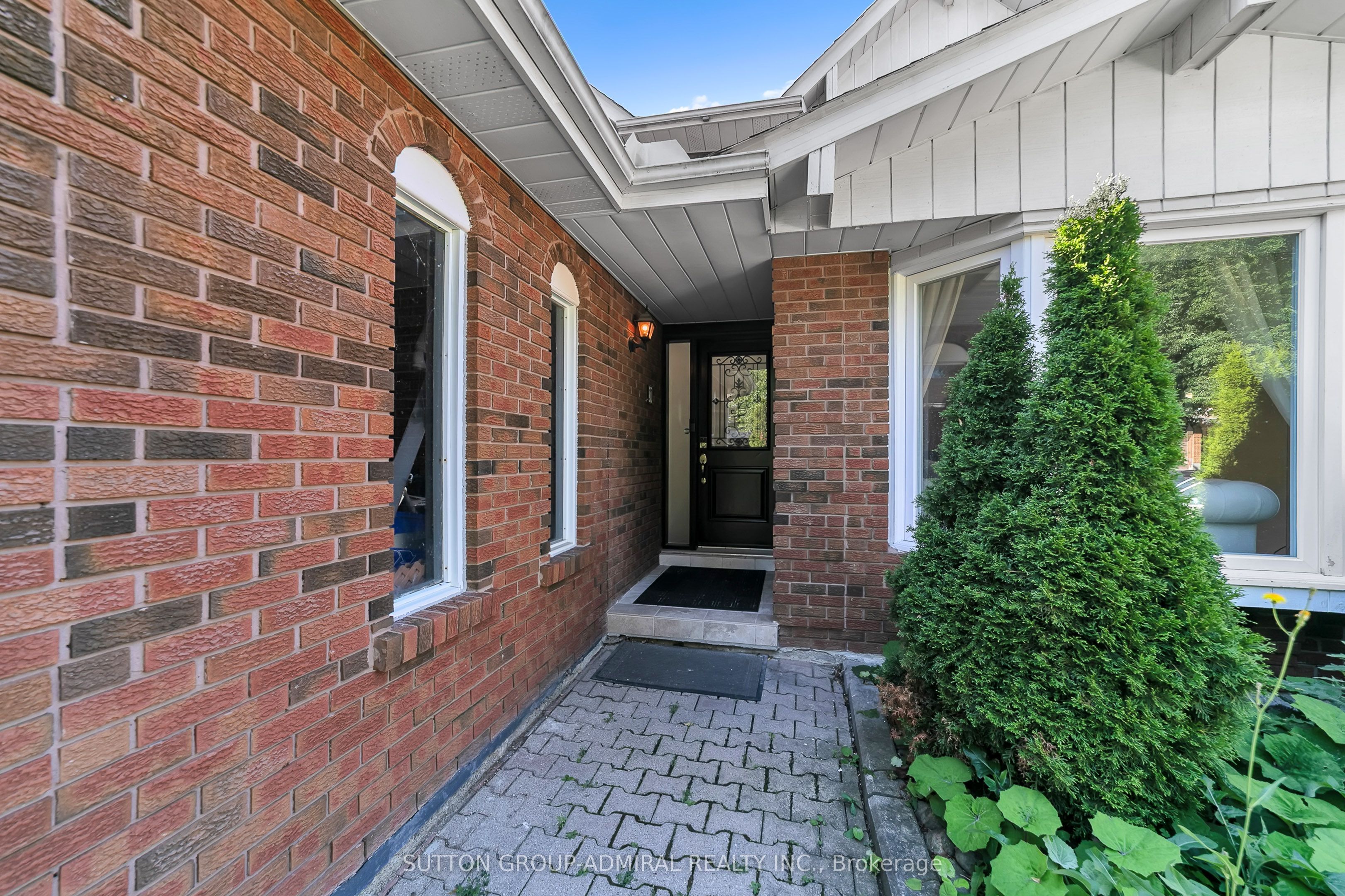 37 Gretman Crescent Property Photo 3