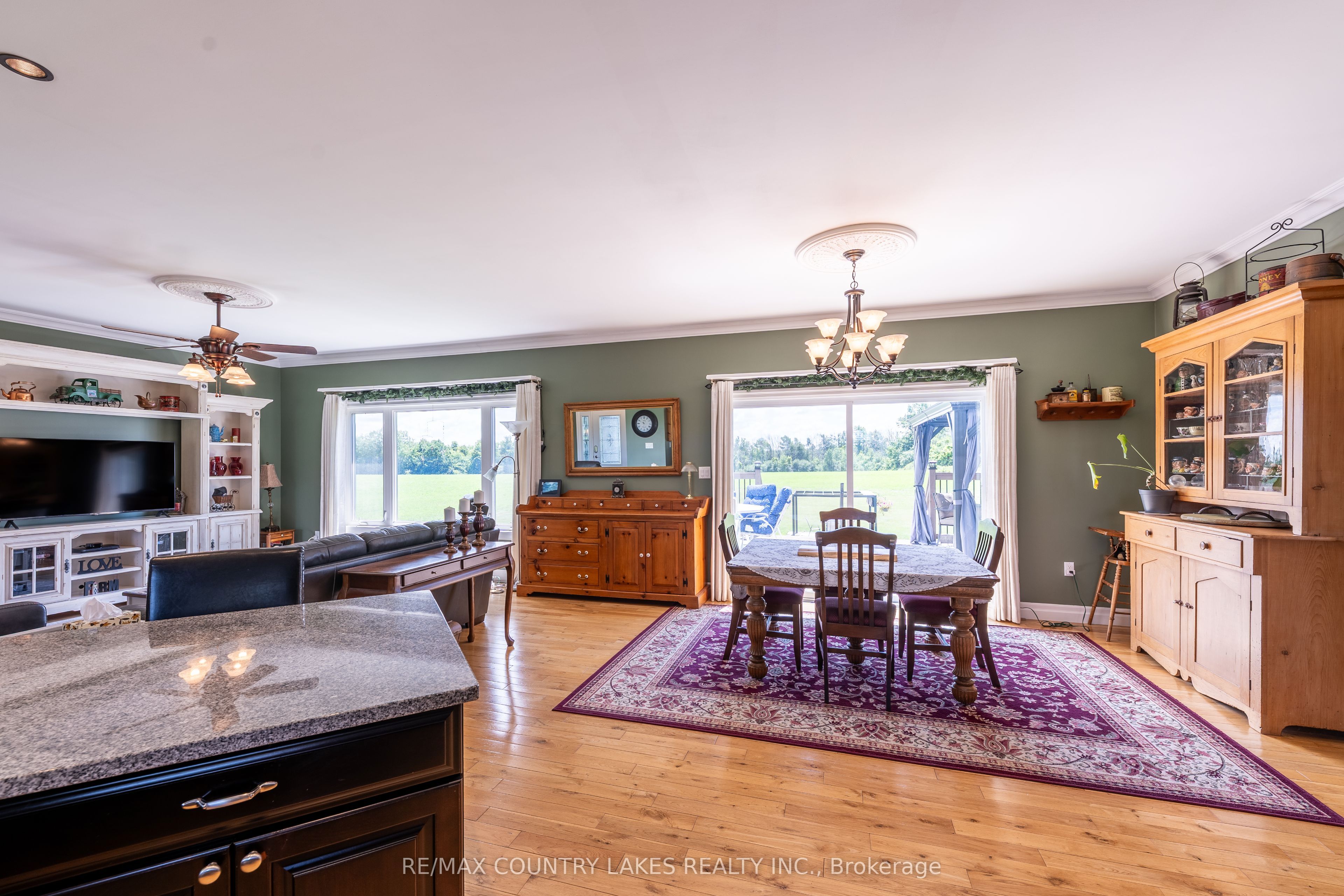 764 Regional Road 12 Property Photo 19