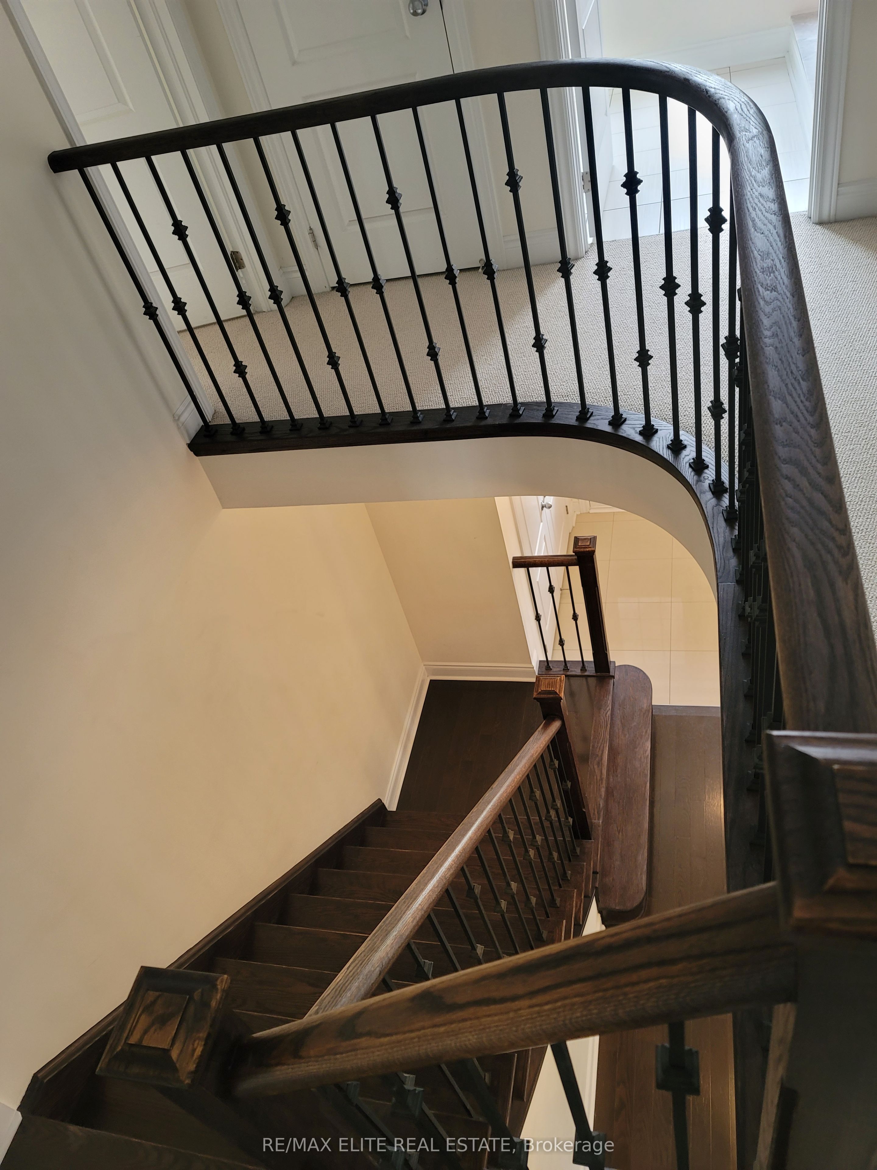 959 Ernest Cousins Circle Property Photo 10