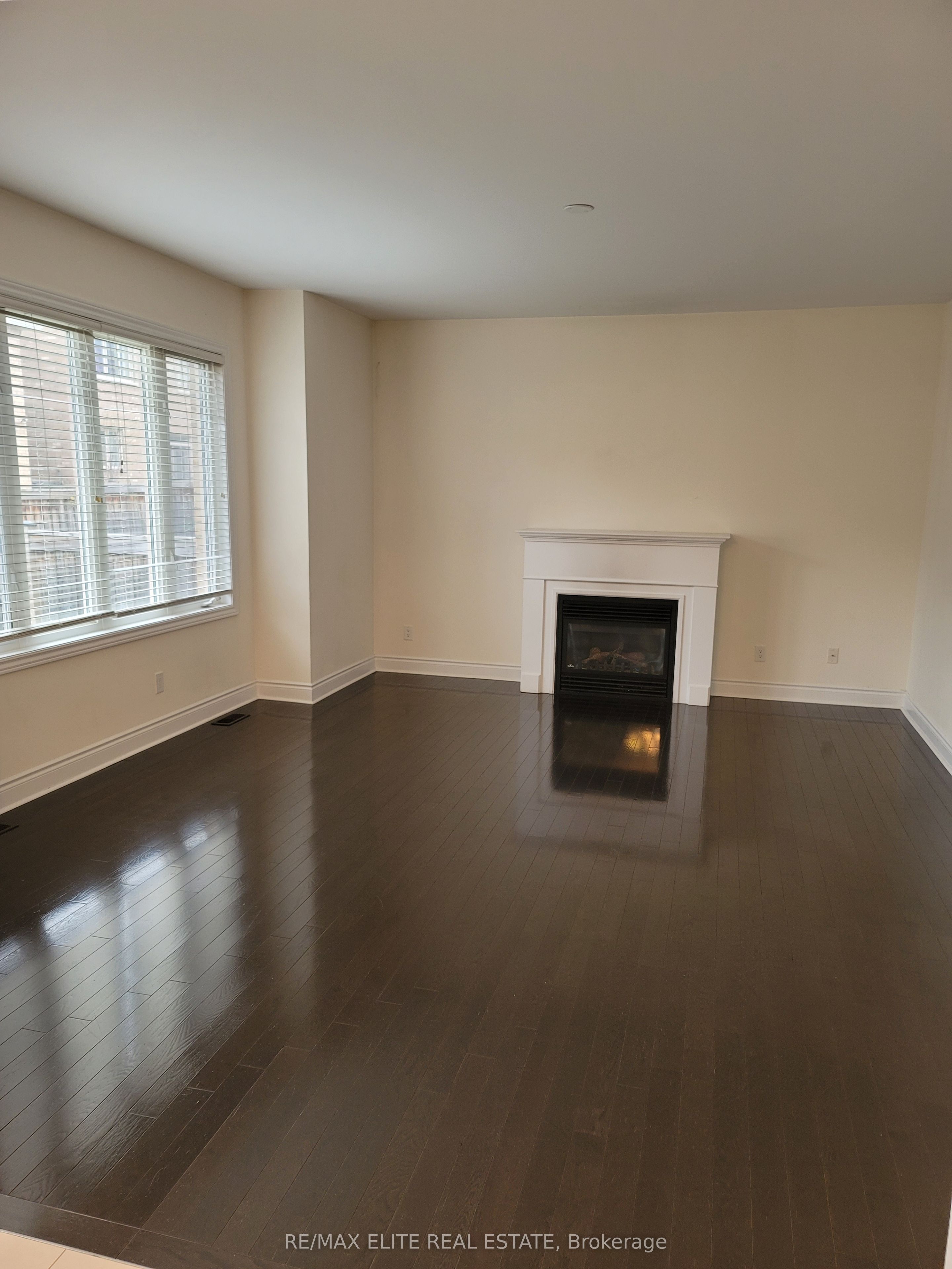 959 Ernest Cousins Circle Property Photo 11