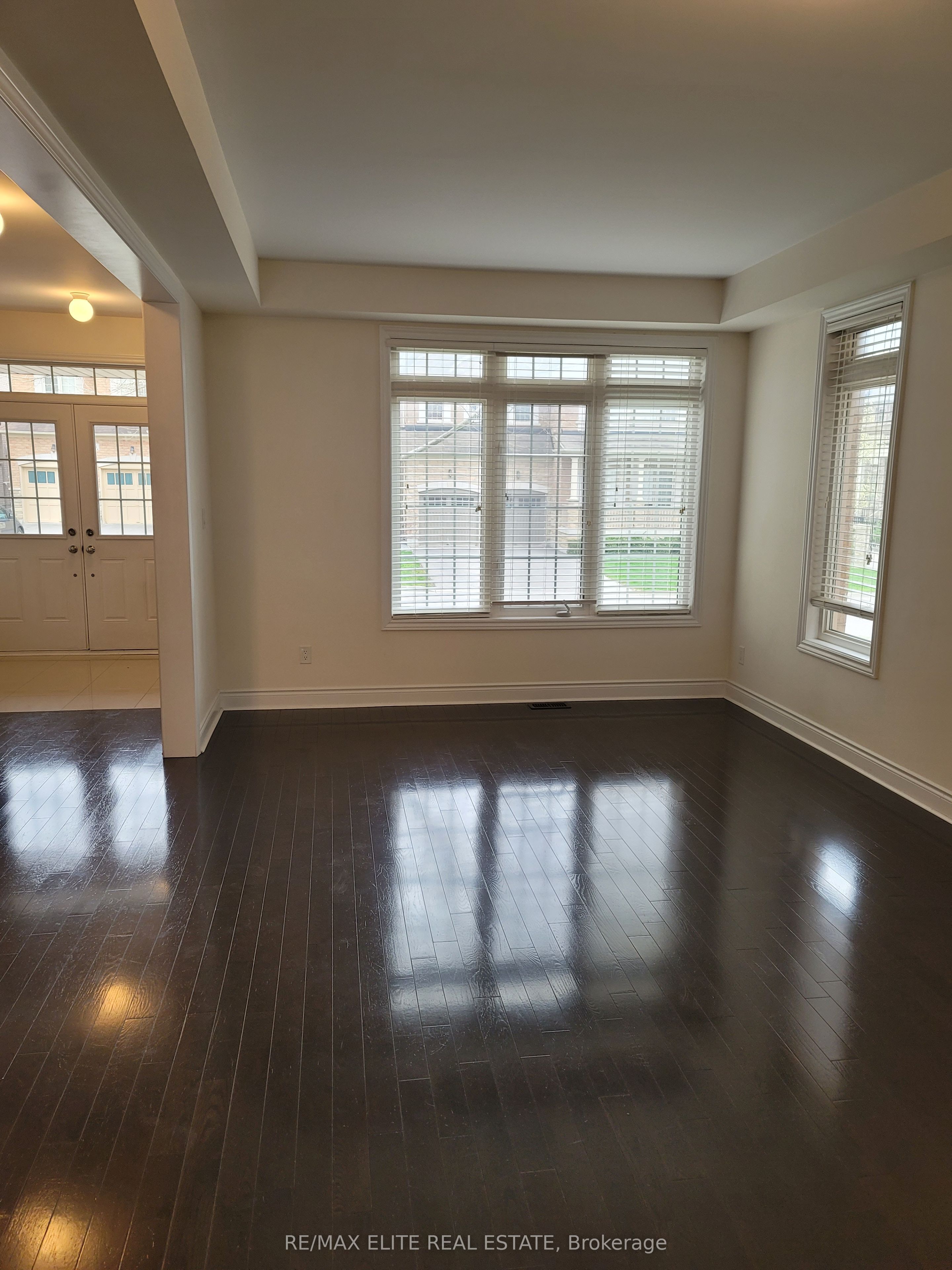 959 Ernest Cousins Circle Property Photo 12
