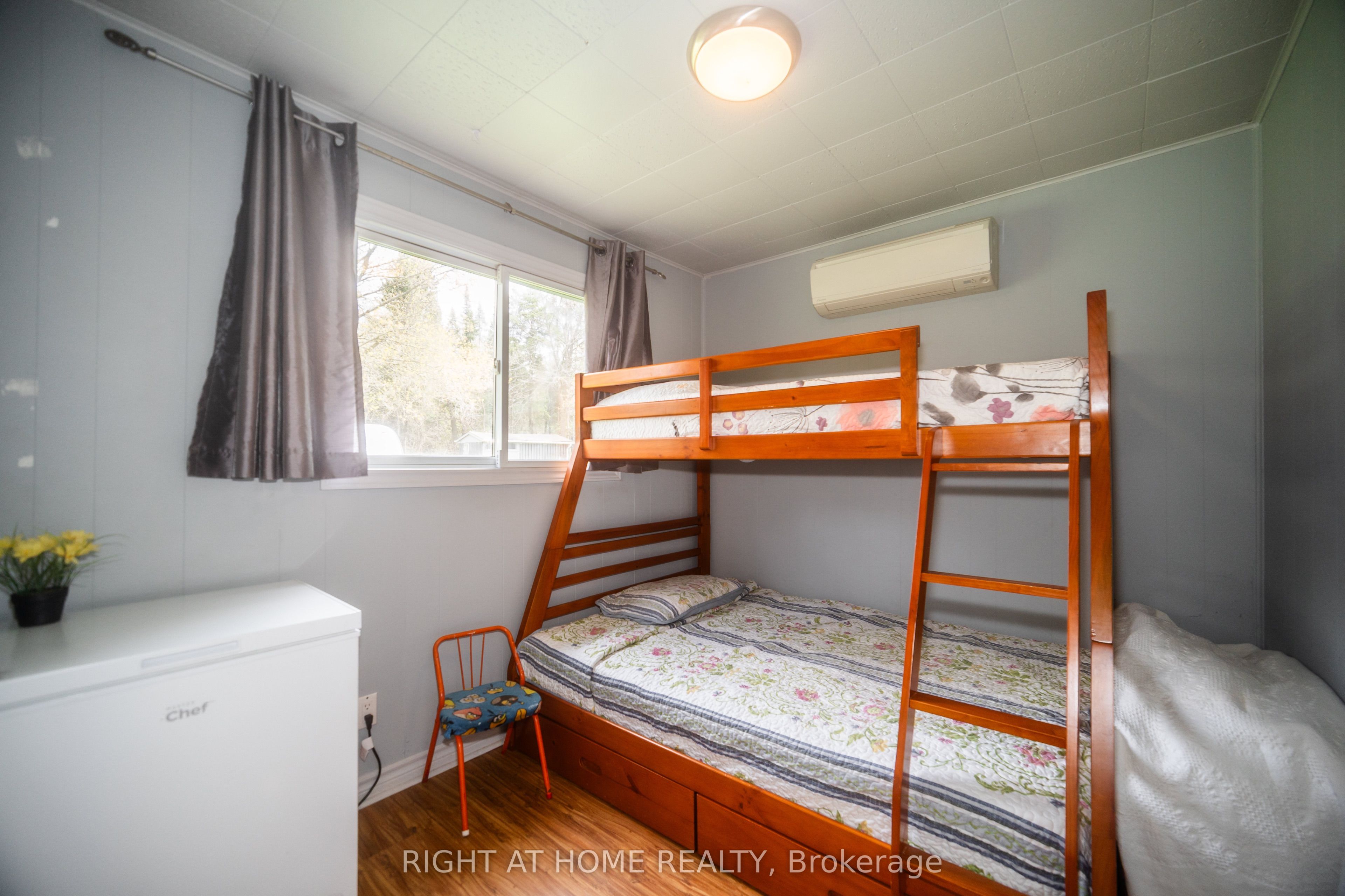 1007 Ferrier Avenue Property Photo 10