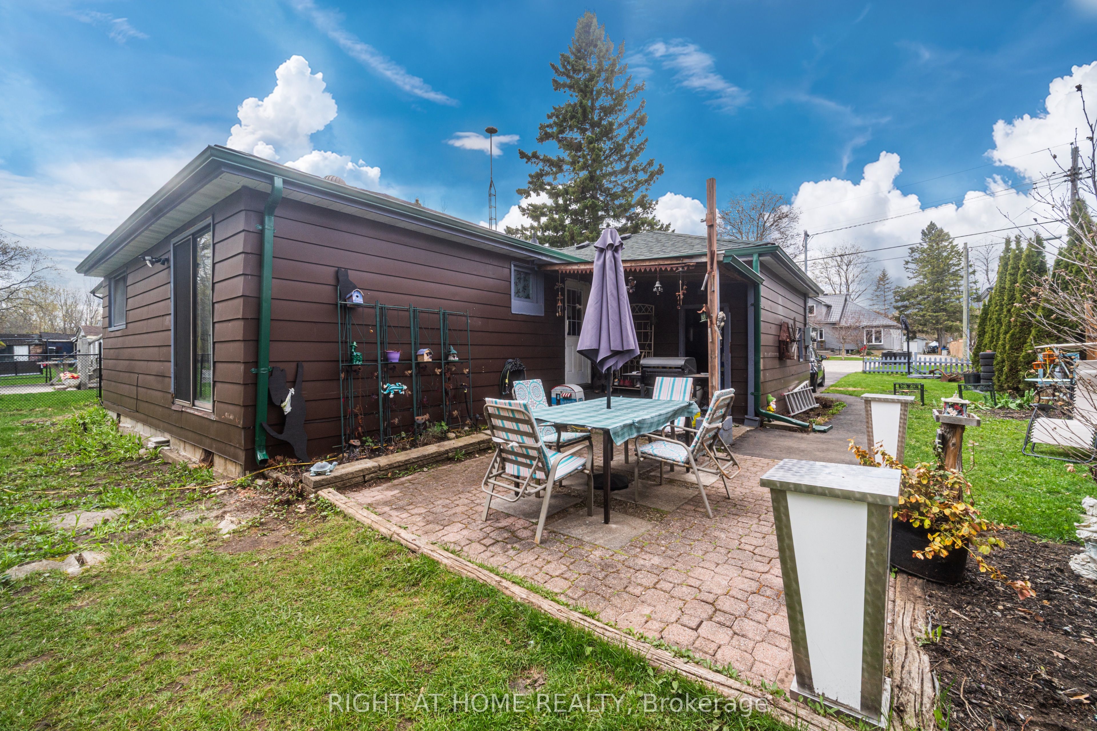 1007 Ferrier Avenue Property Photo 13