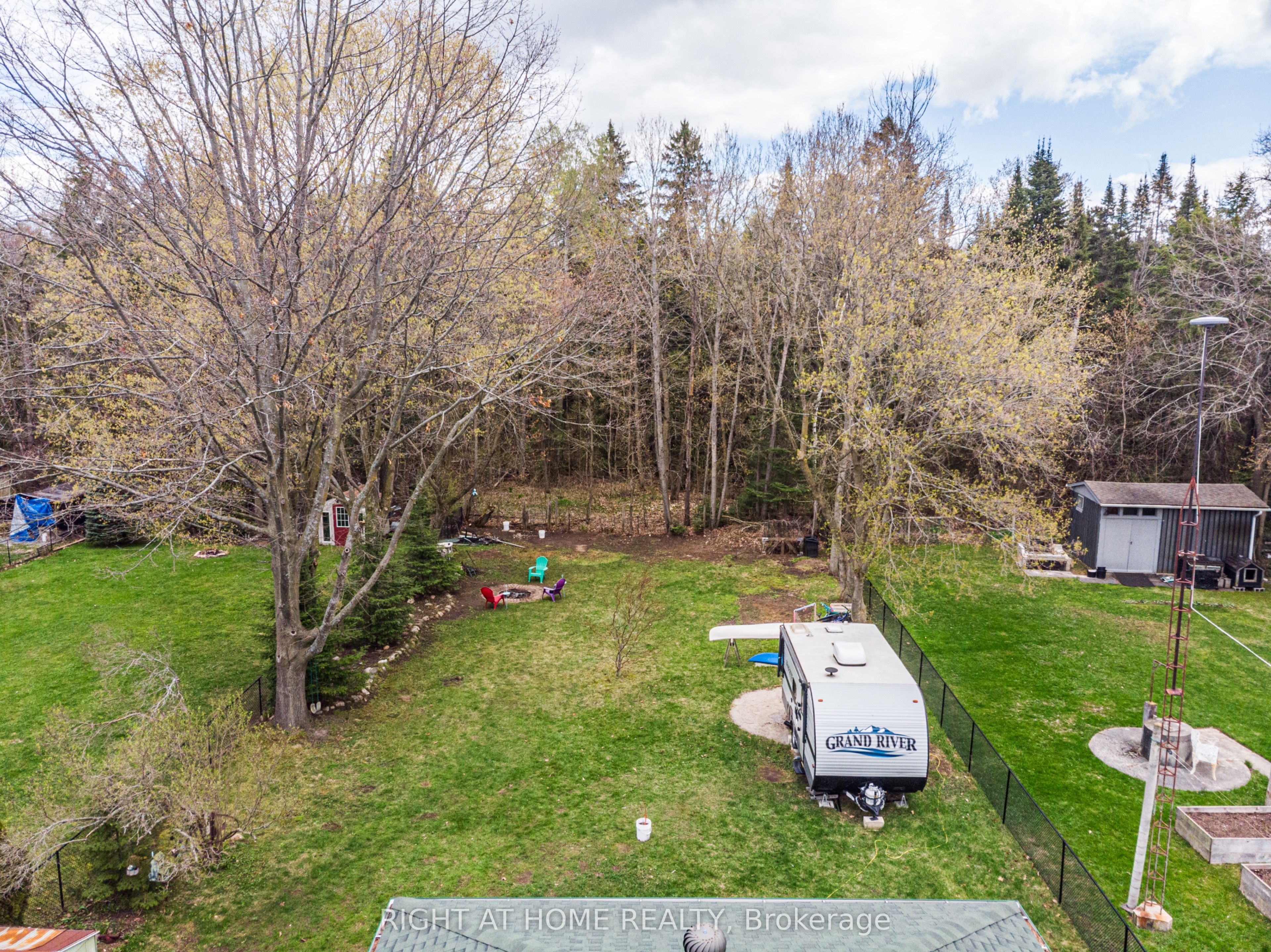 1007 Ferrier Avenue Property Photo 15