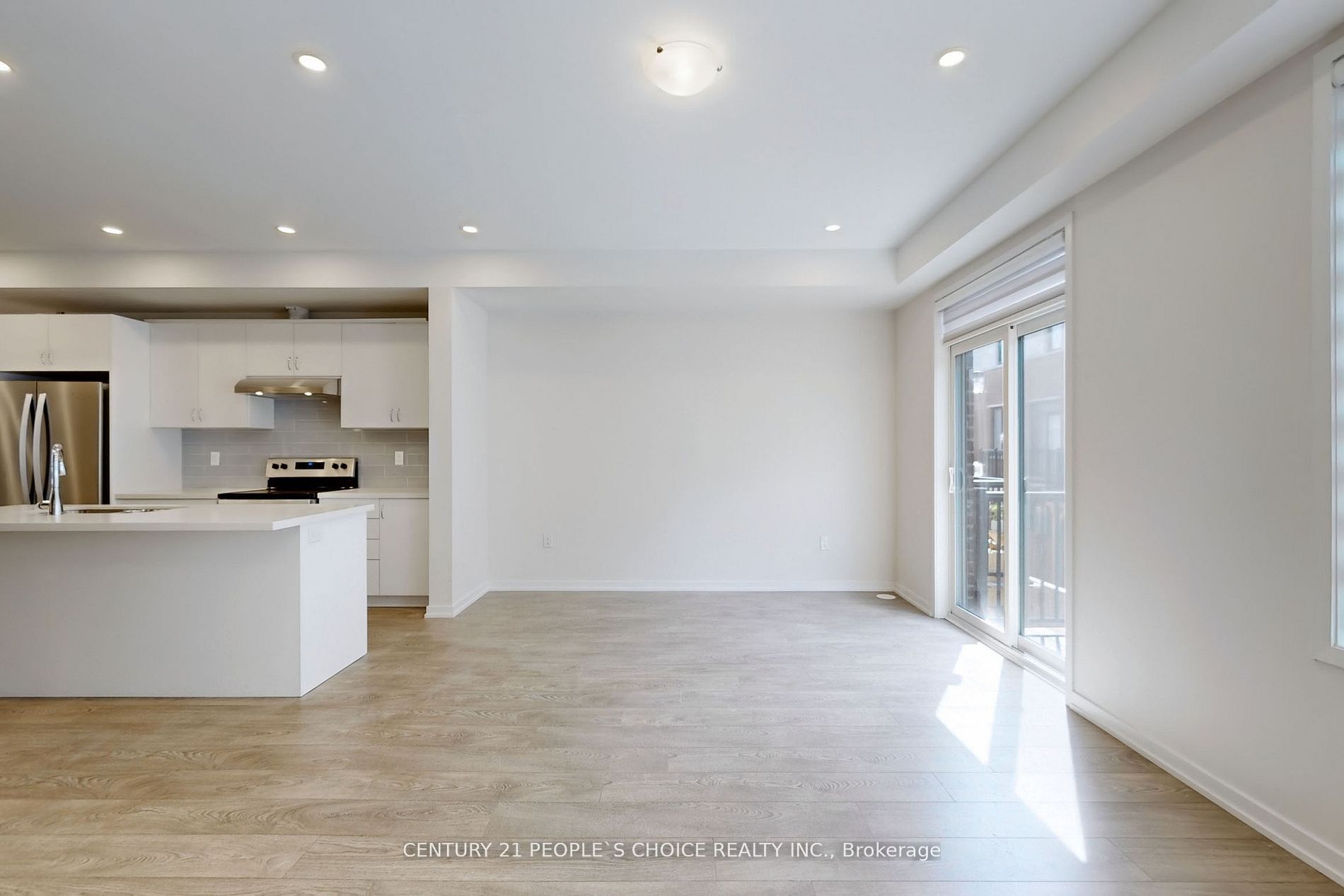 21 Origin Way Property Photo 4