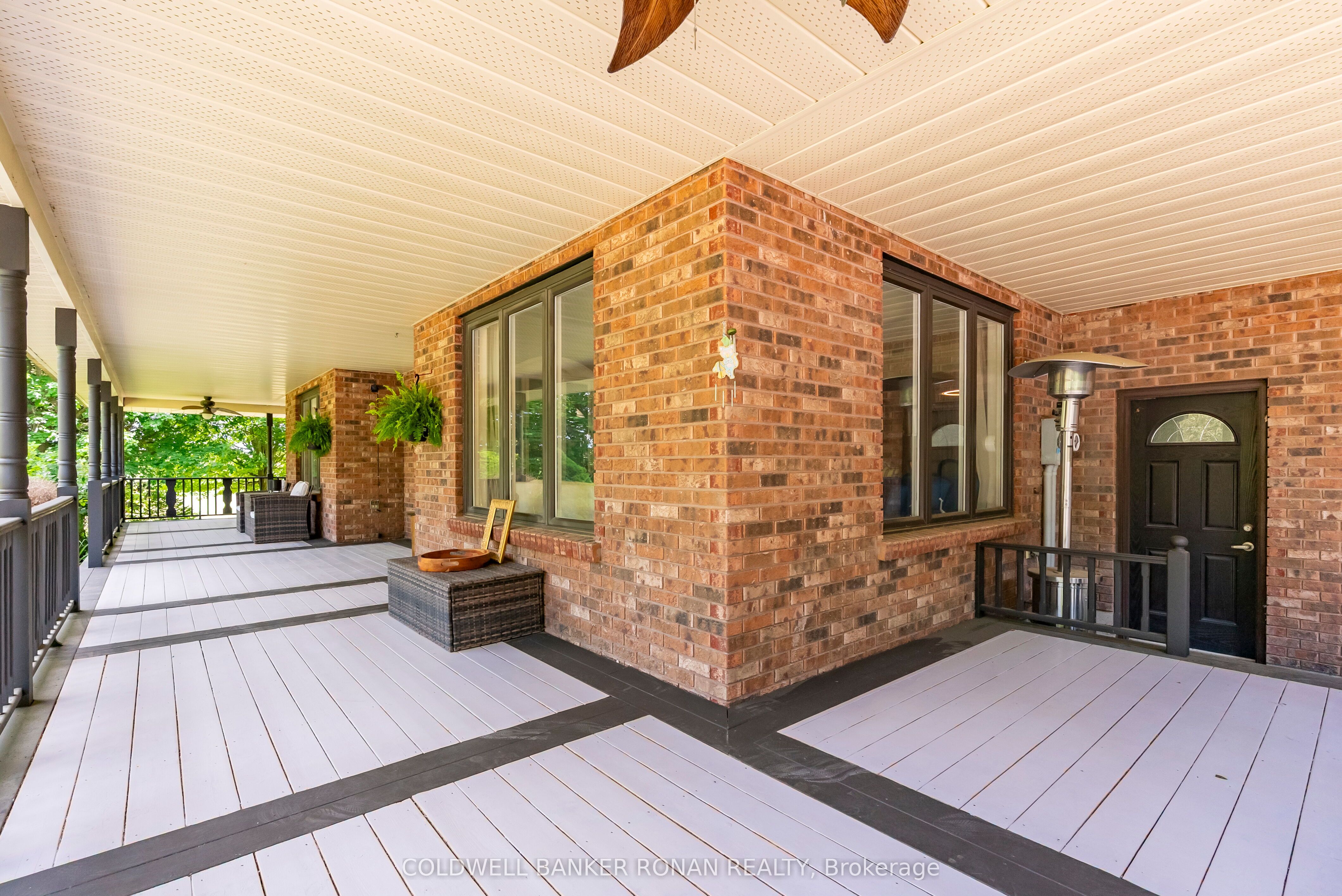 1960 10th Side Road Property Photo 5