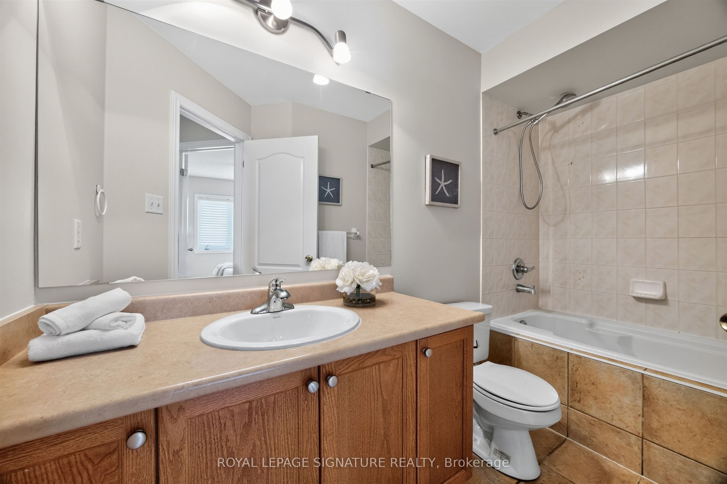 2948 Bur Oak Avenue Property Photo 25