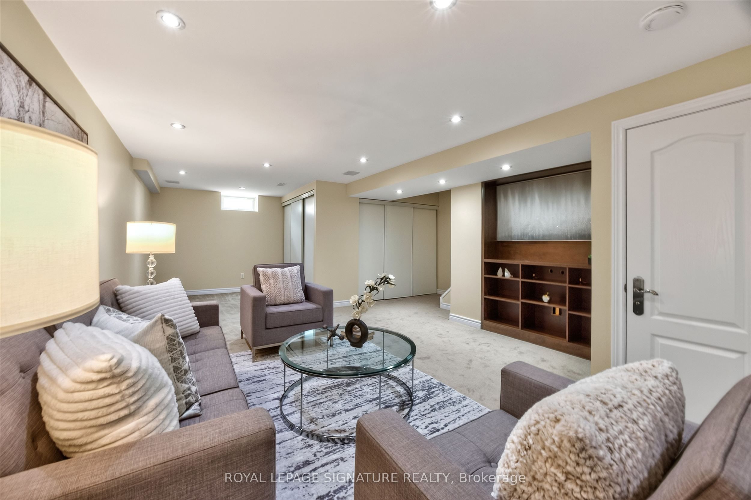 2948 Bur Oak Avenue Property Photo 28