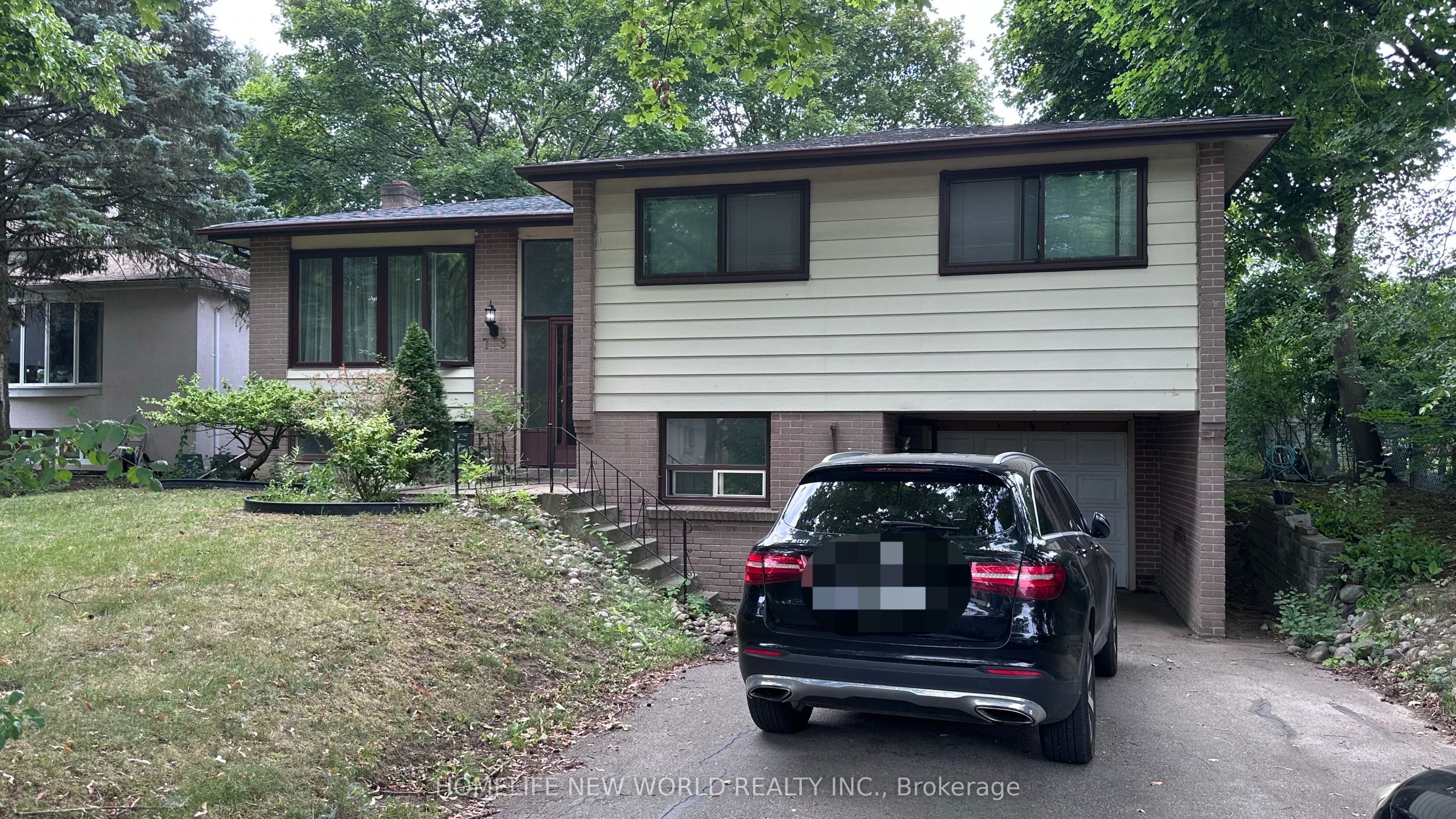 79 Normark Drive Property Photo 1