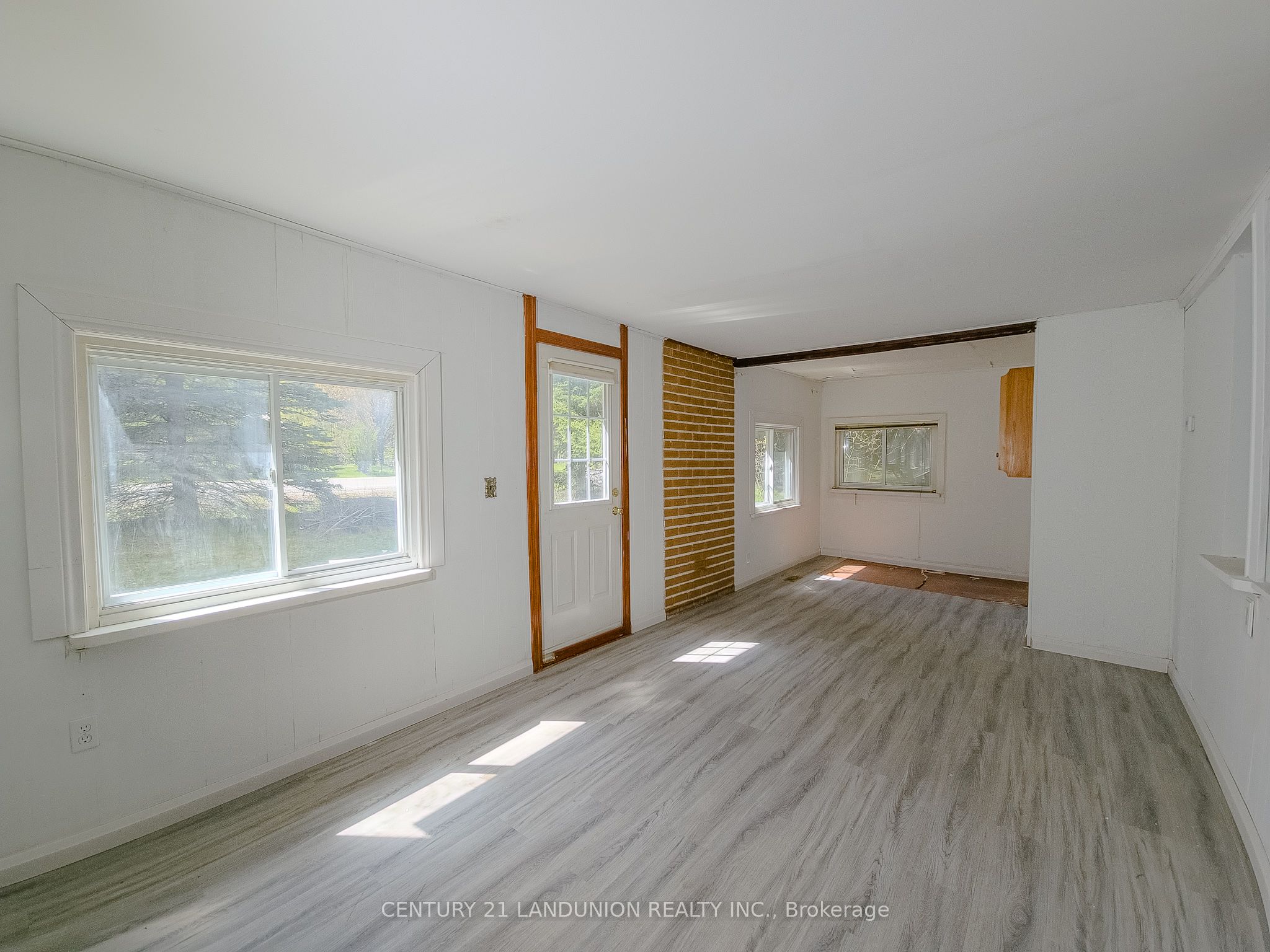 4192 Vivian Road Property Photo 10